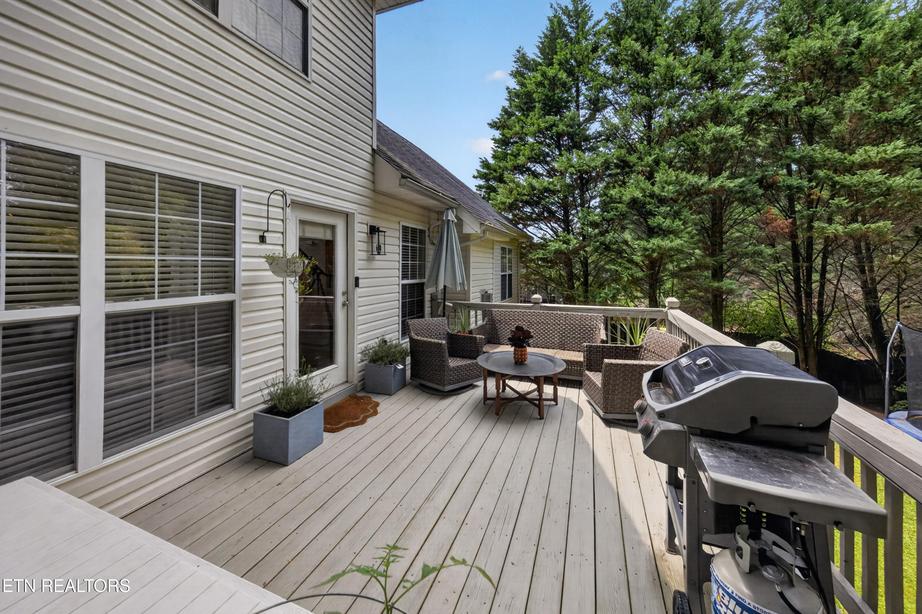 1332 Pershing Hill Lane