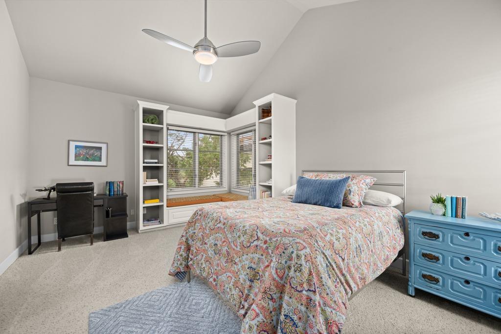 7321 Vista Mountain DR