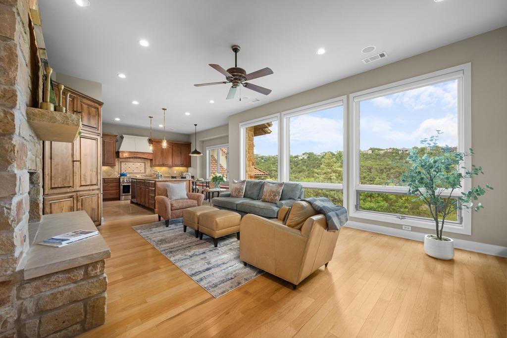 7321 Vista Mountain DR
