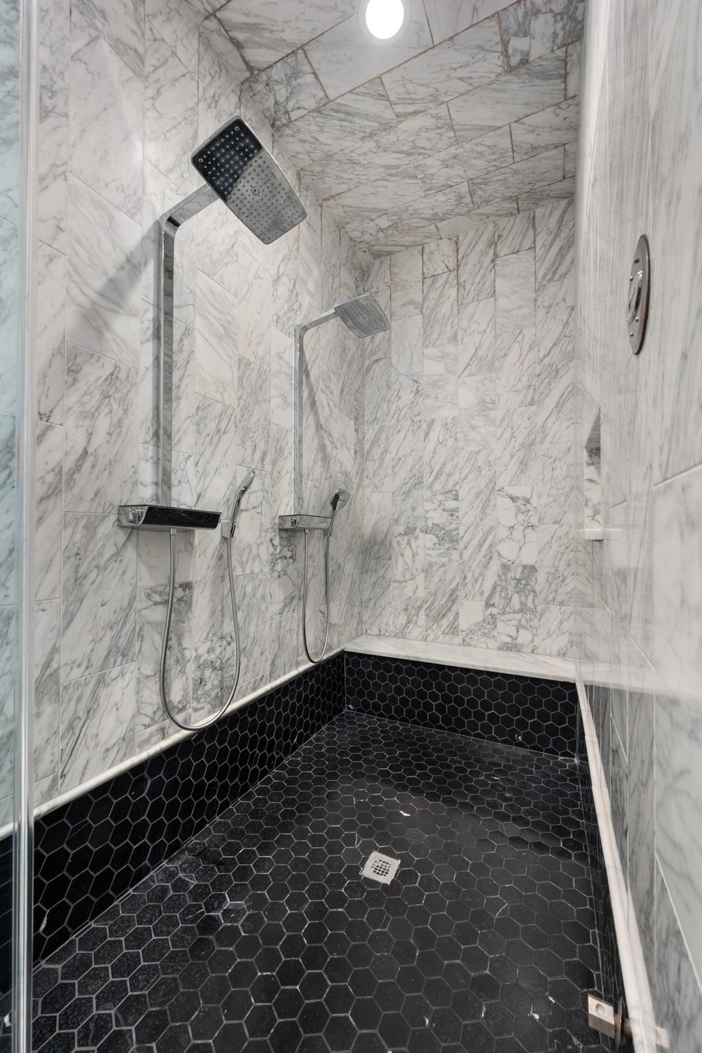 3407 Woodcutters WAY