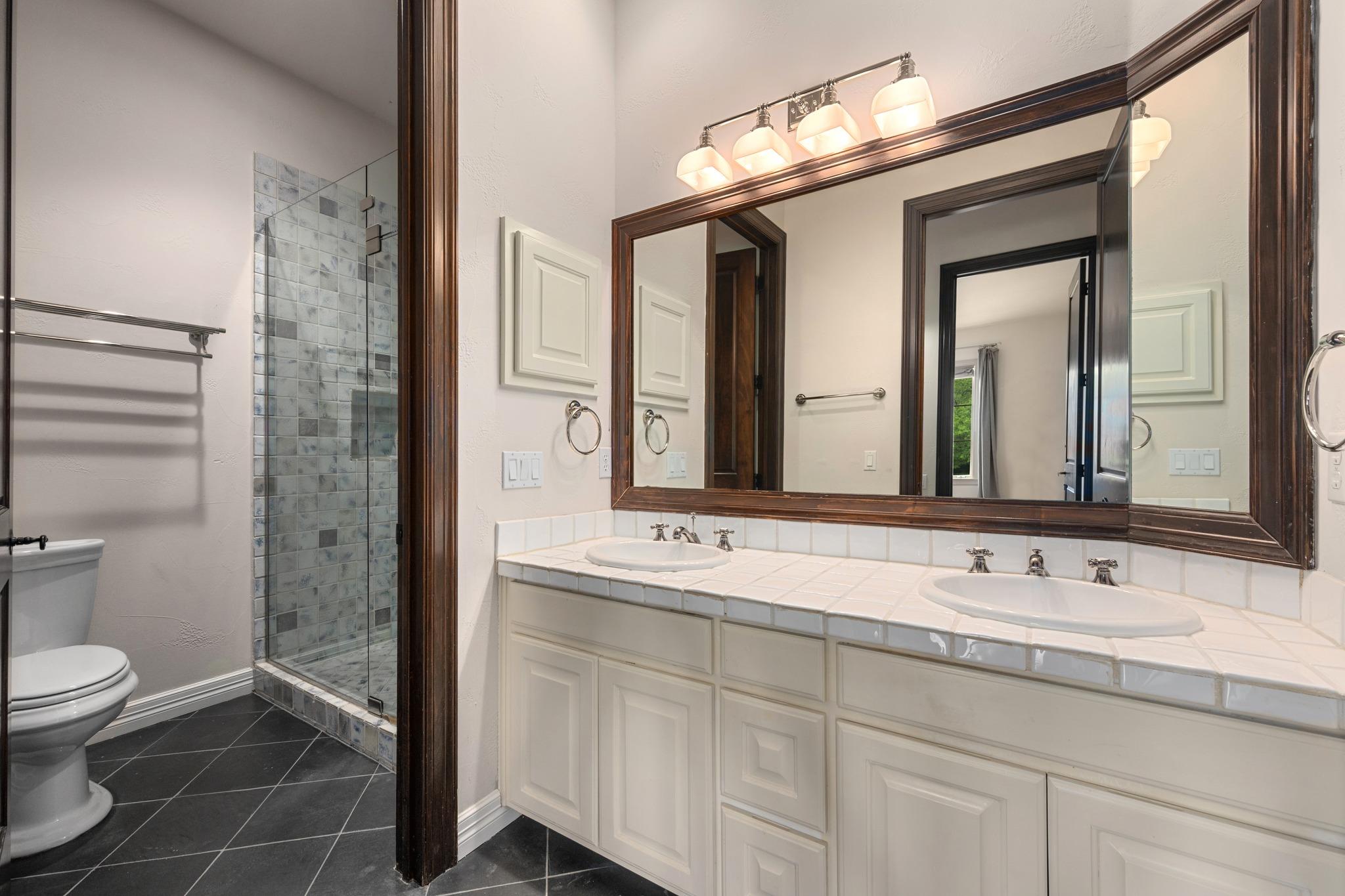 3407 Woodcutters WAY