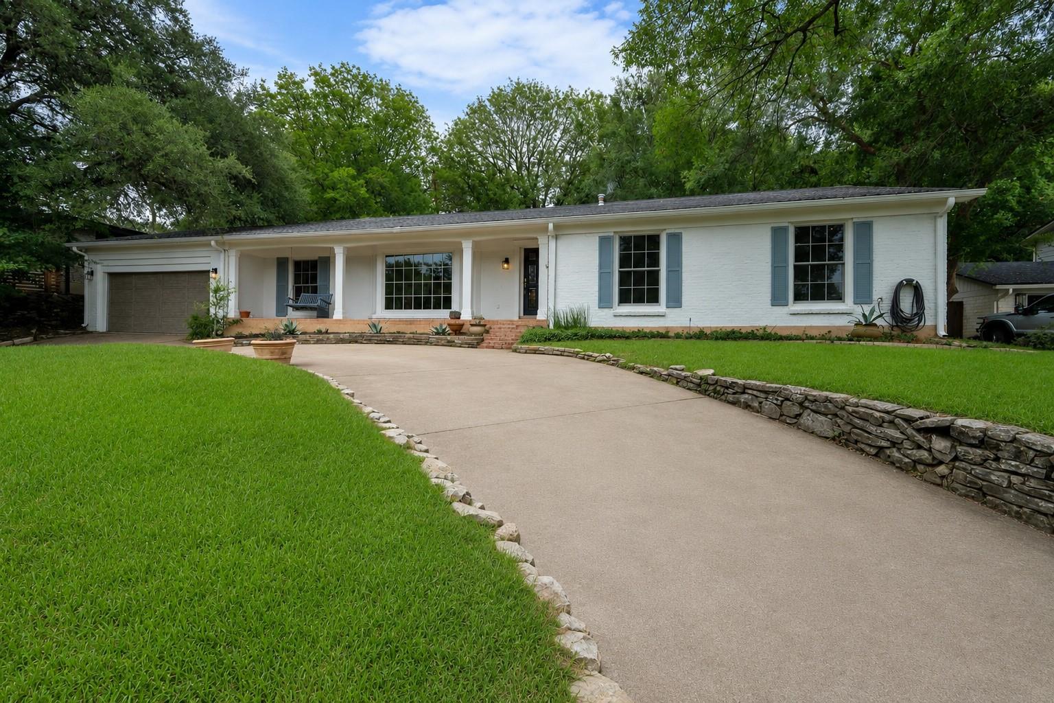 3405 Cascadera DR