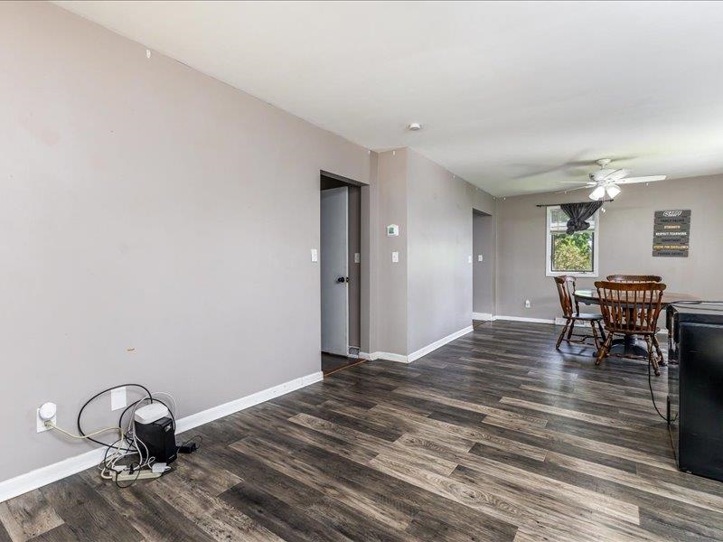 1358 Thomas Place
