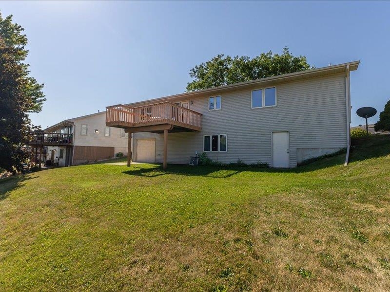 4438 Camelot Drive