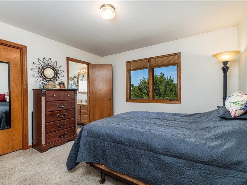 4438 Camelot Drive
