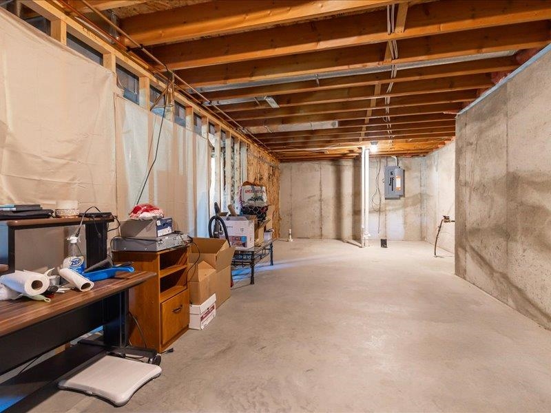 4438 Camelot Drive