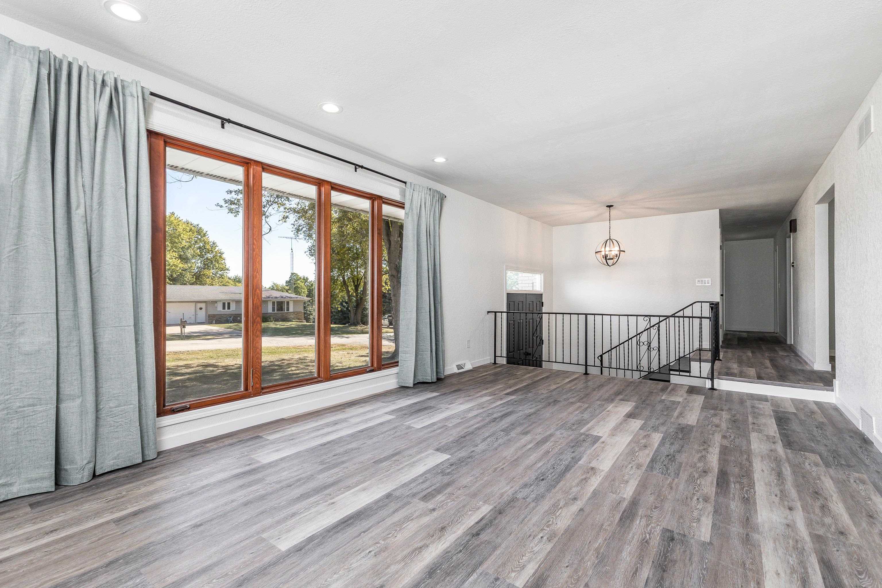218 Parklane Drive