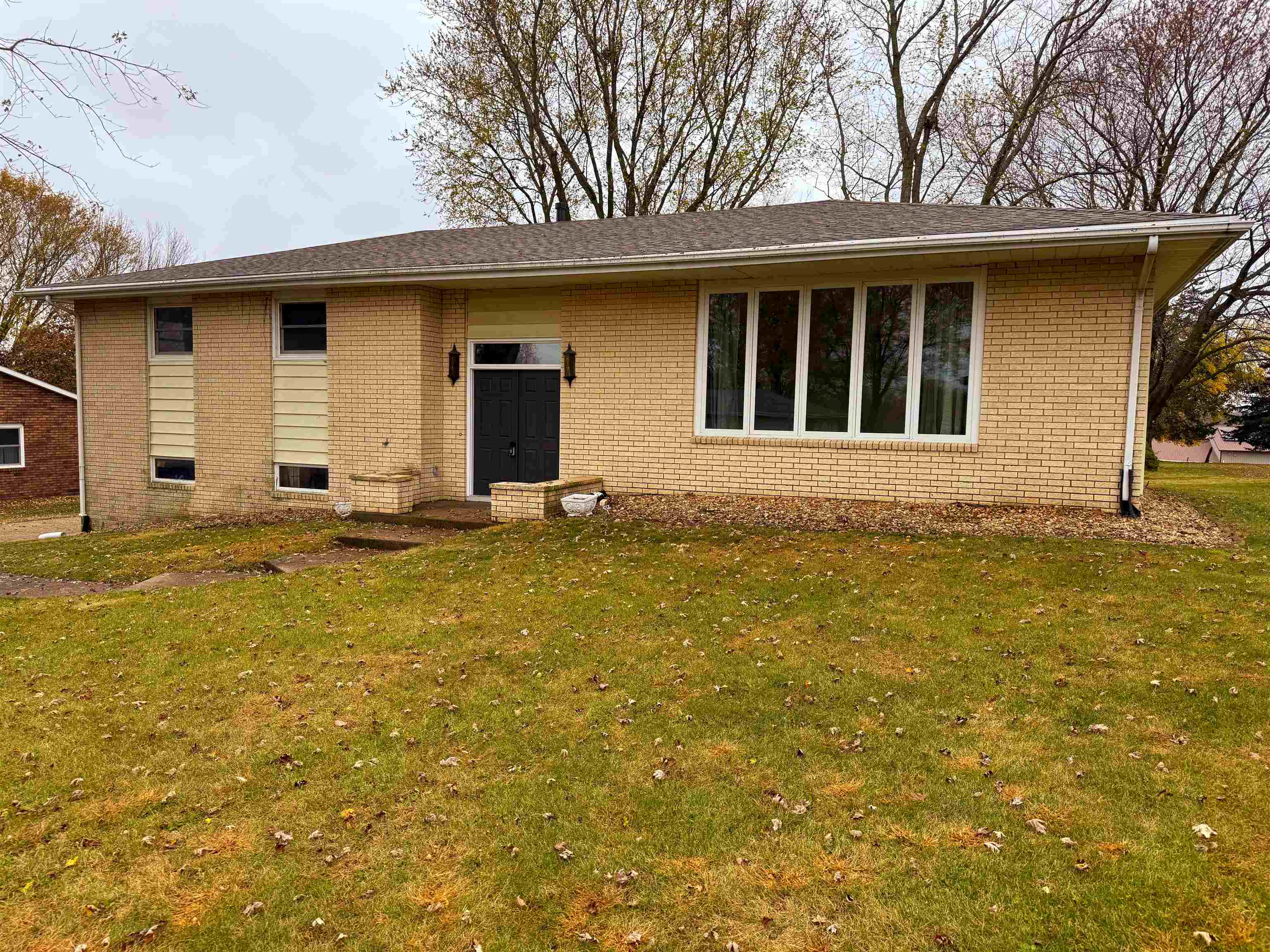 218 Parklane Drive