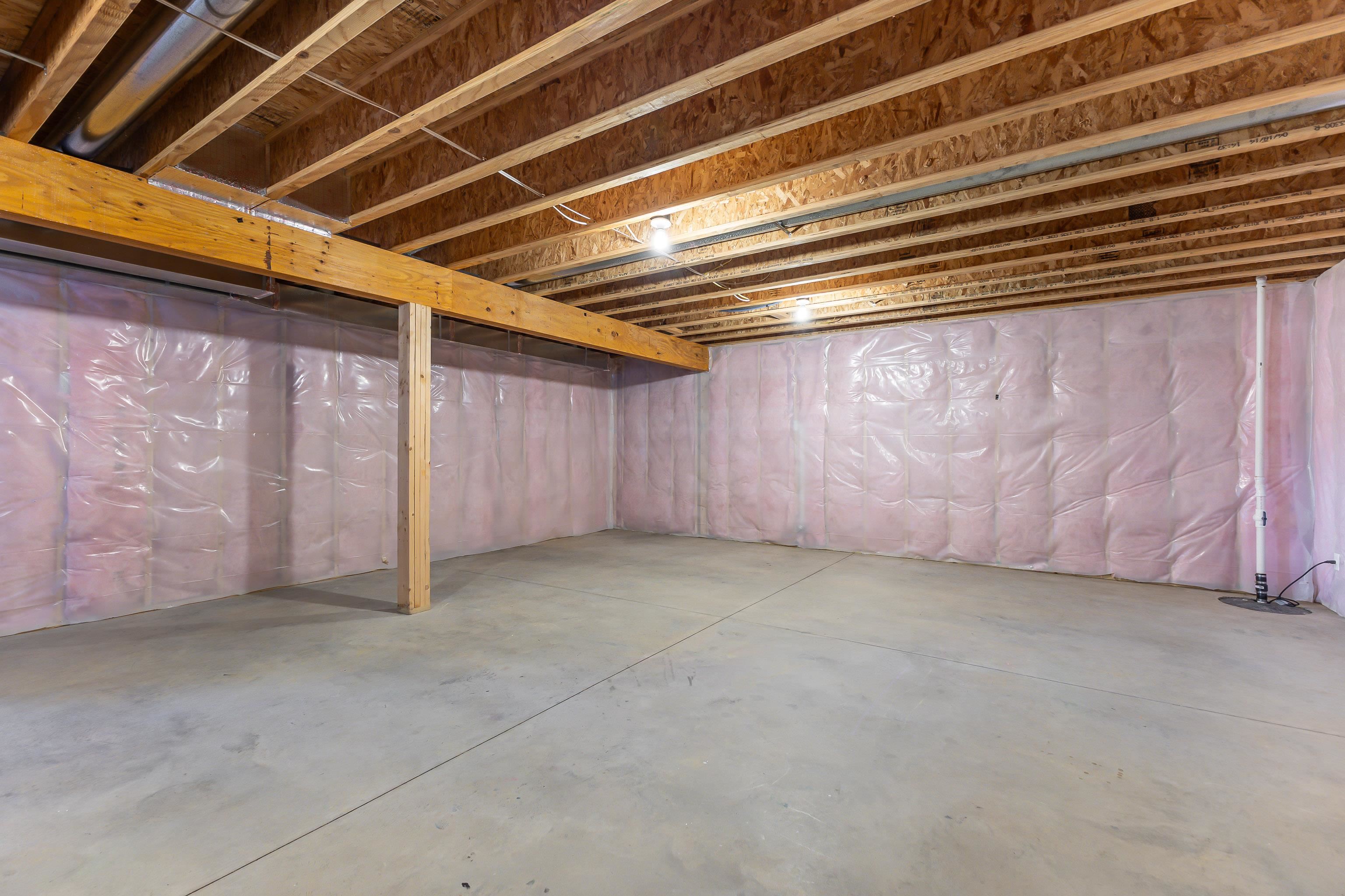 6524 N Dorchester Lane