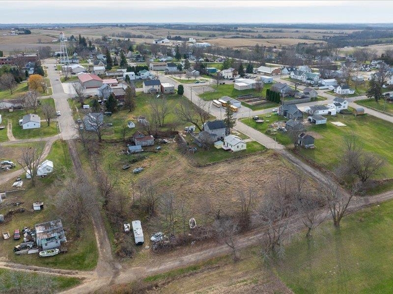 Lot 1 E Cass Street