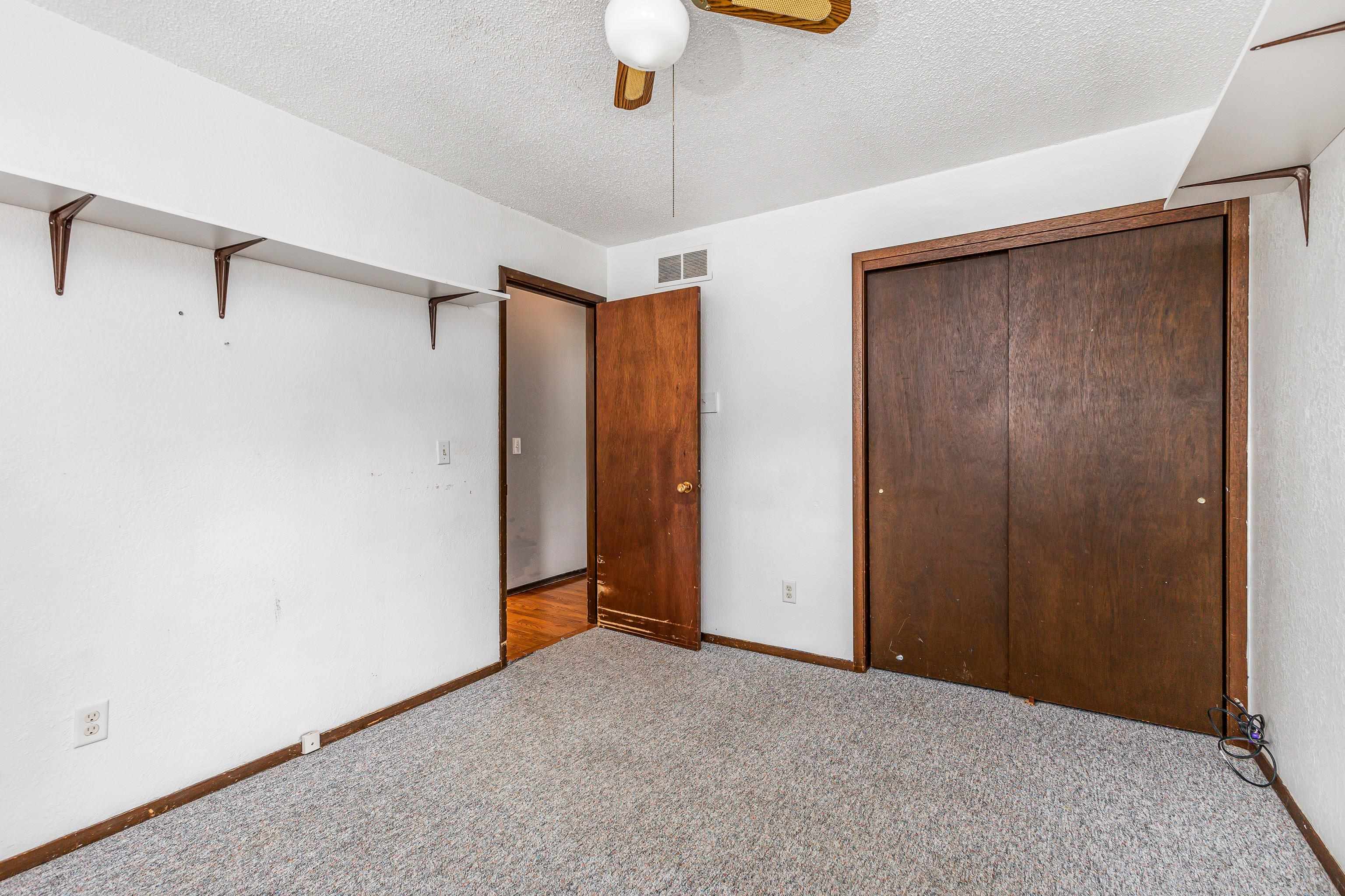 894 Berkley Court