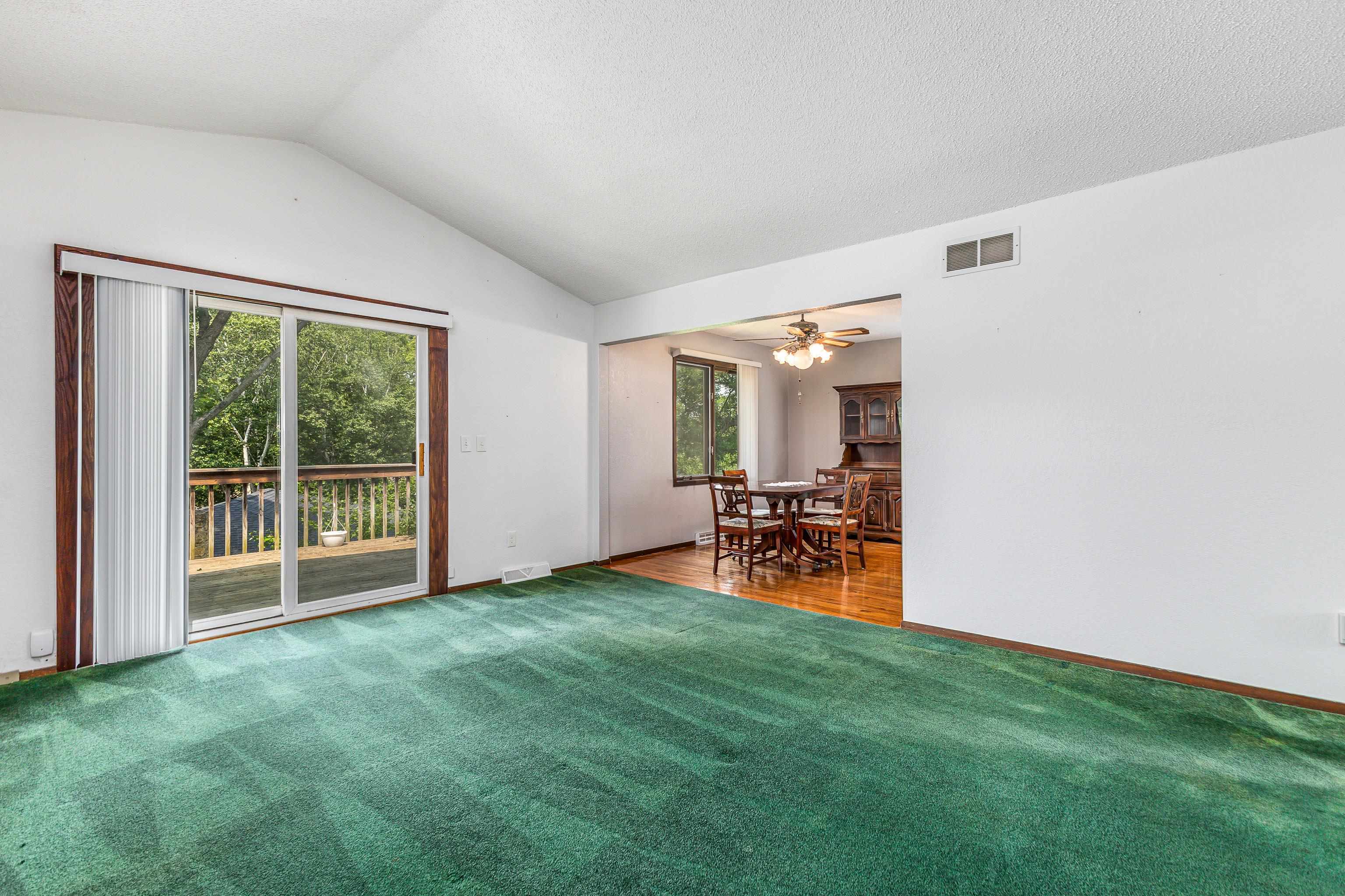 894 Berkley Court