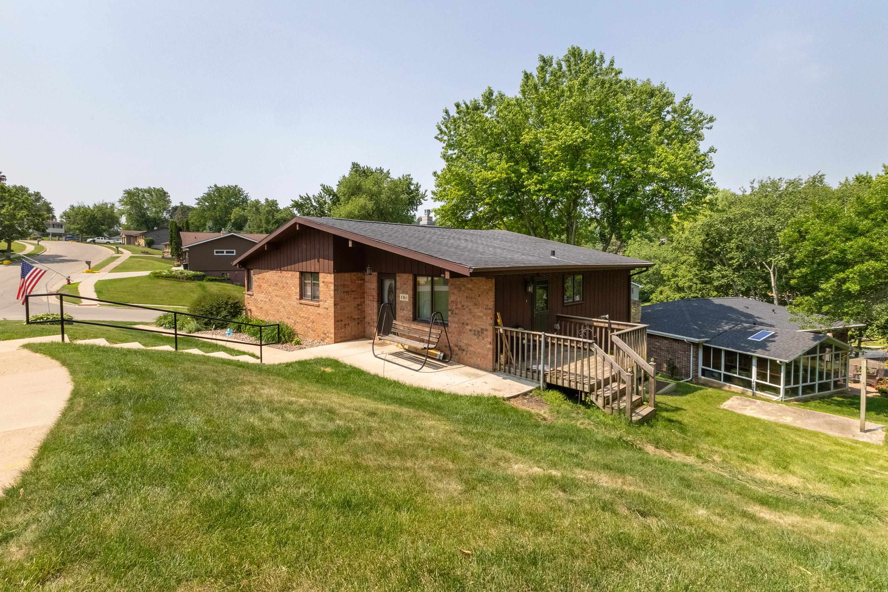 894 Berkley Court