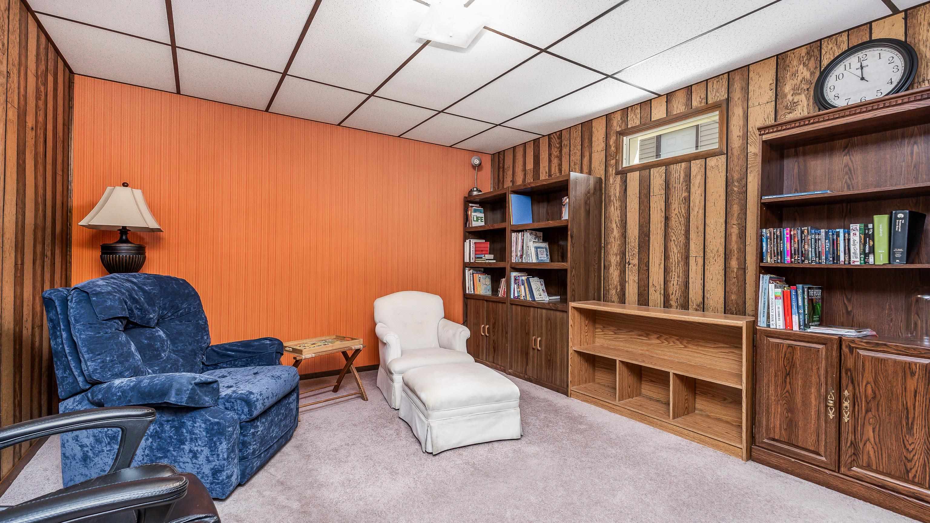3962 Aurora Street