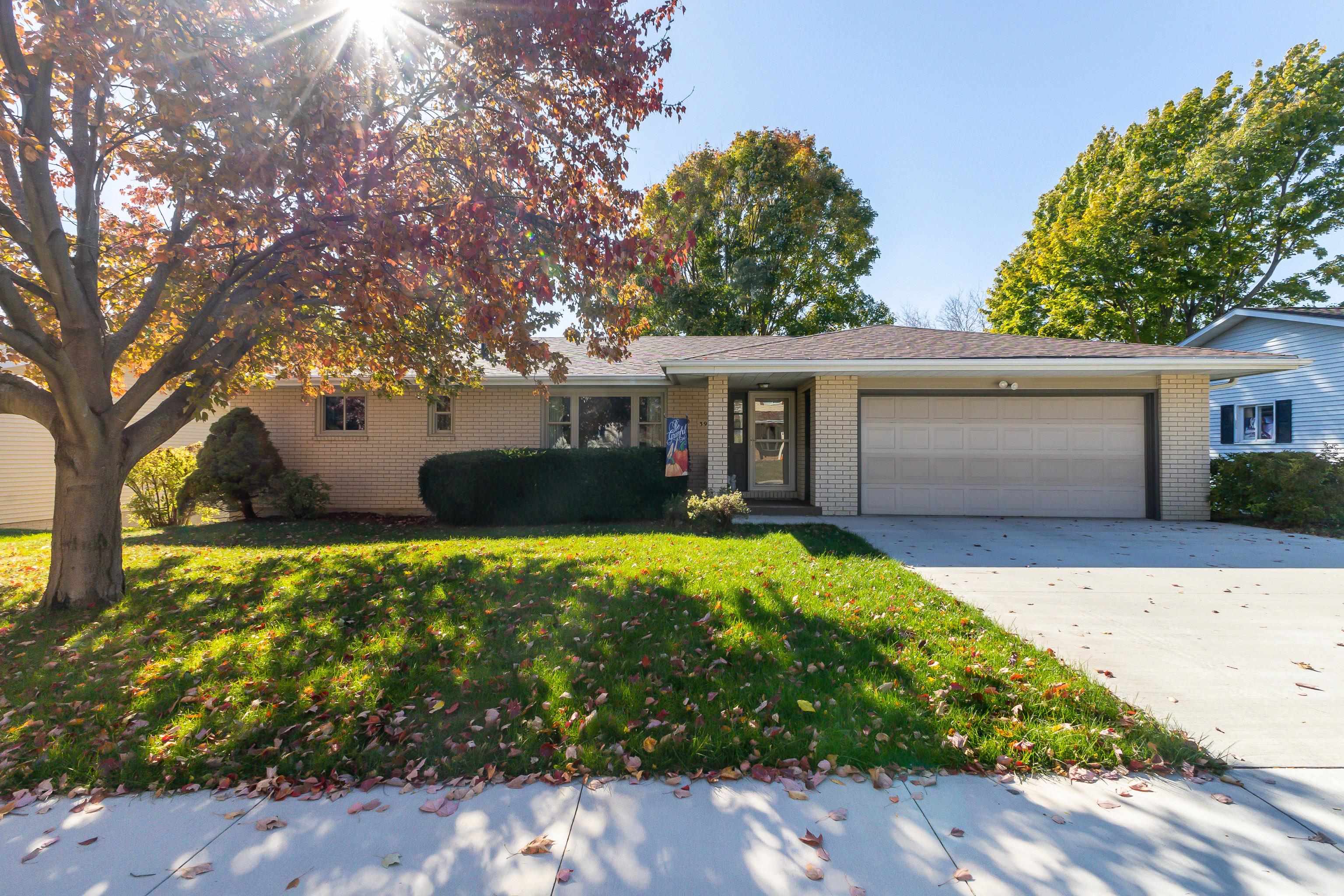3962 Aurora Street