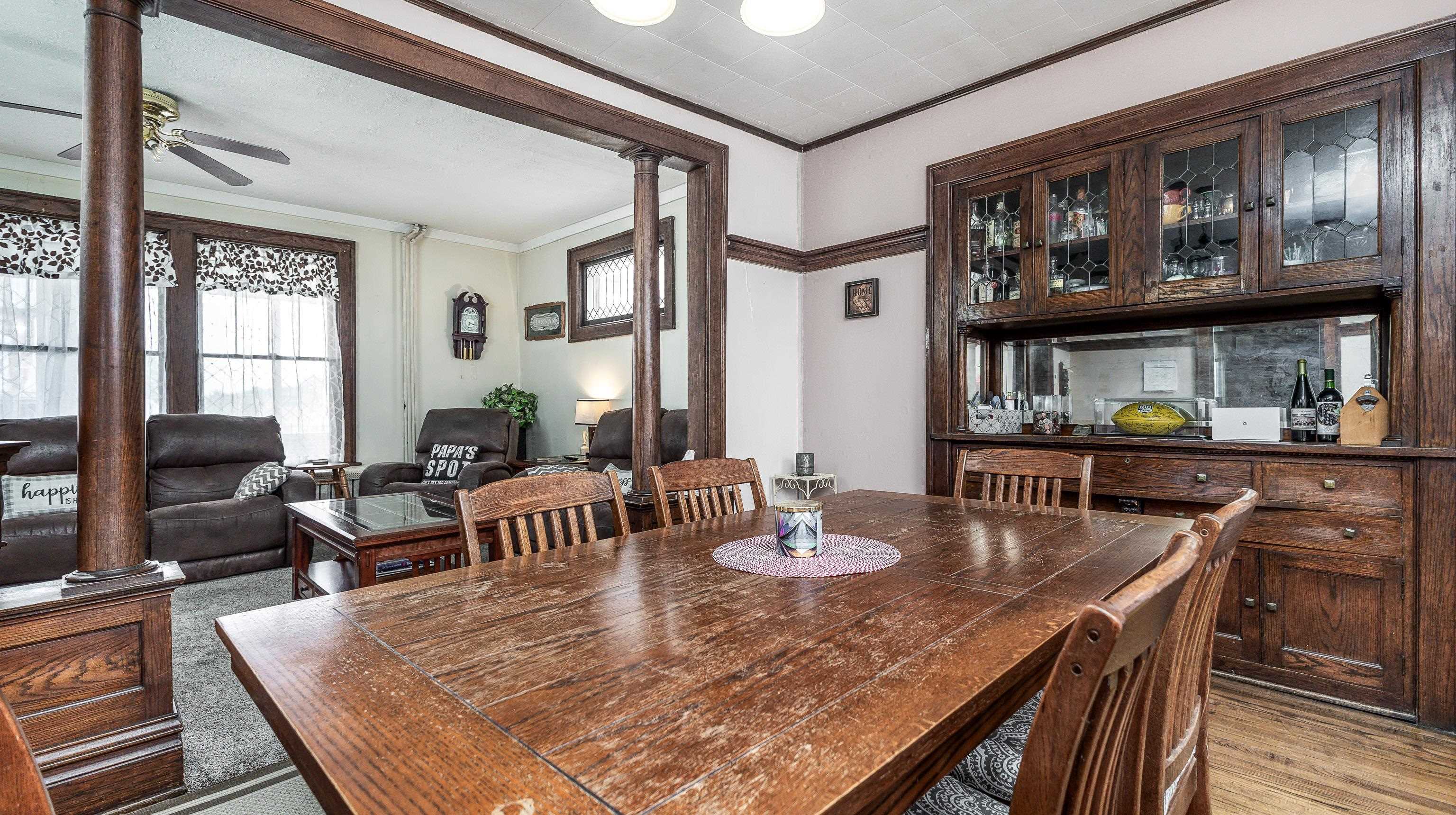 1081 Center Place