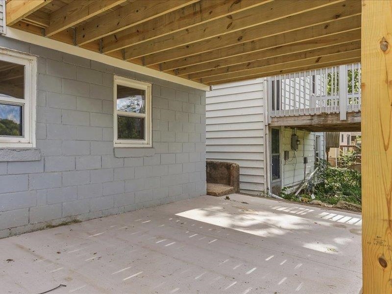 645 Angella Street