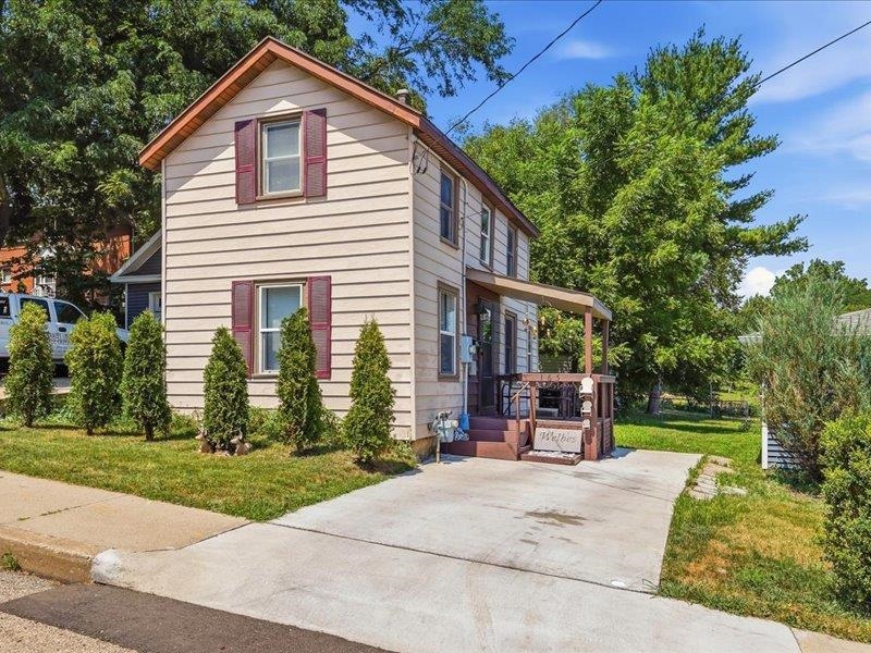 165 W 24th Street