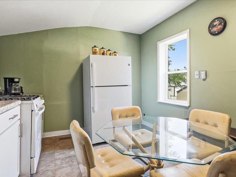 165 W 24th Street
