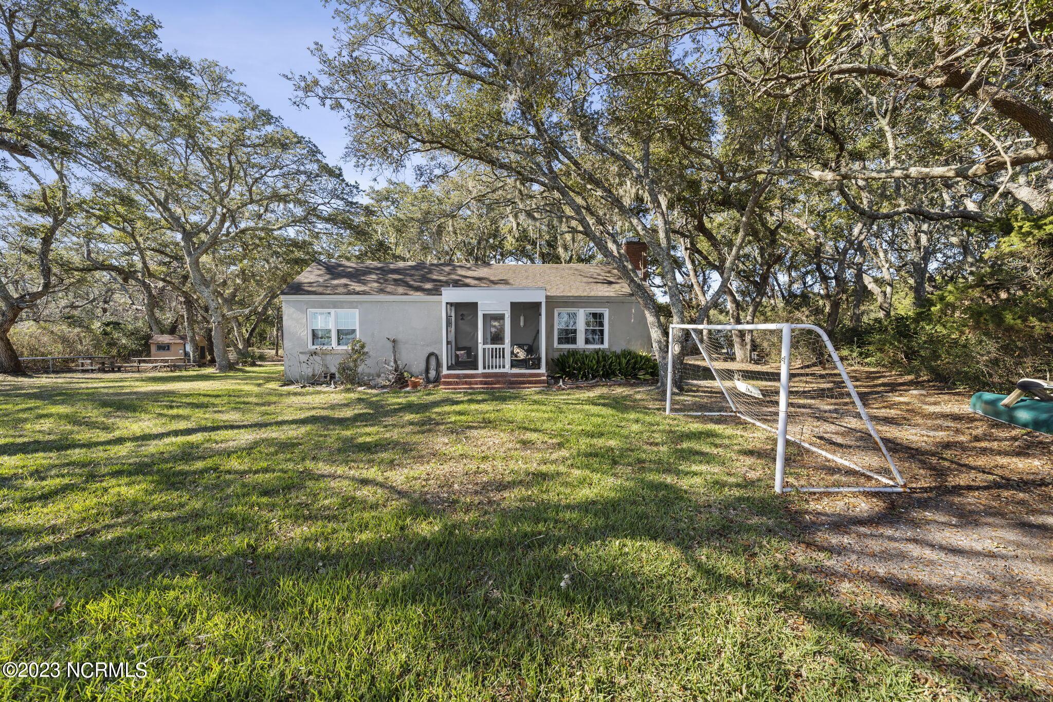1306 Hill Valley Walk
