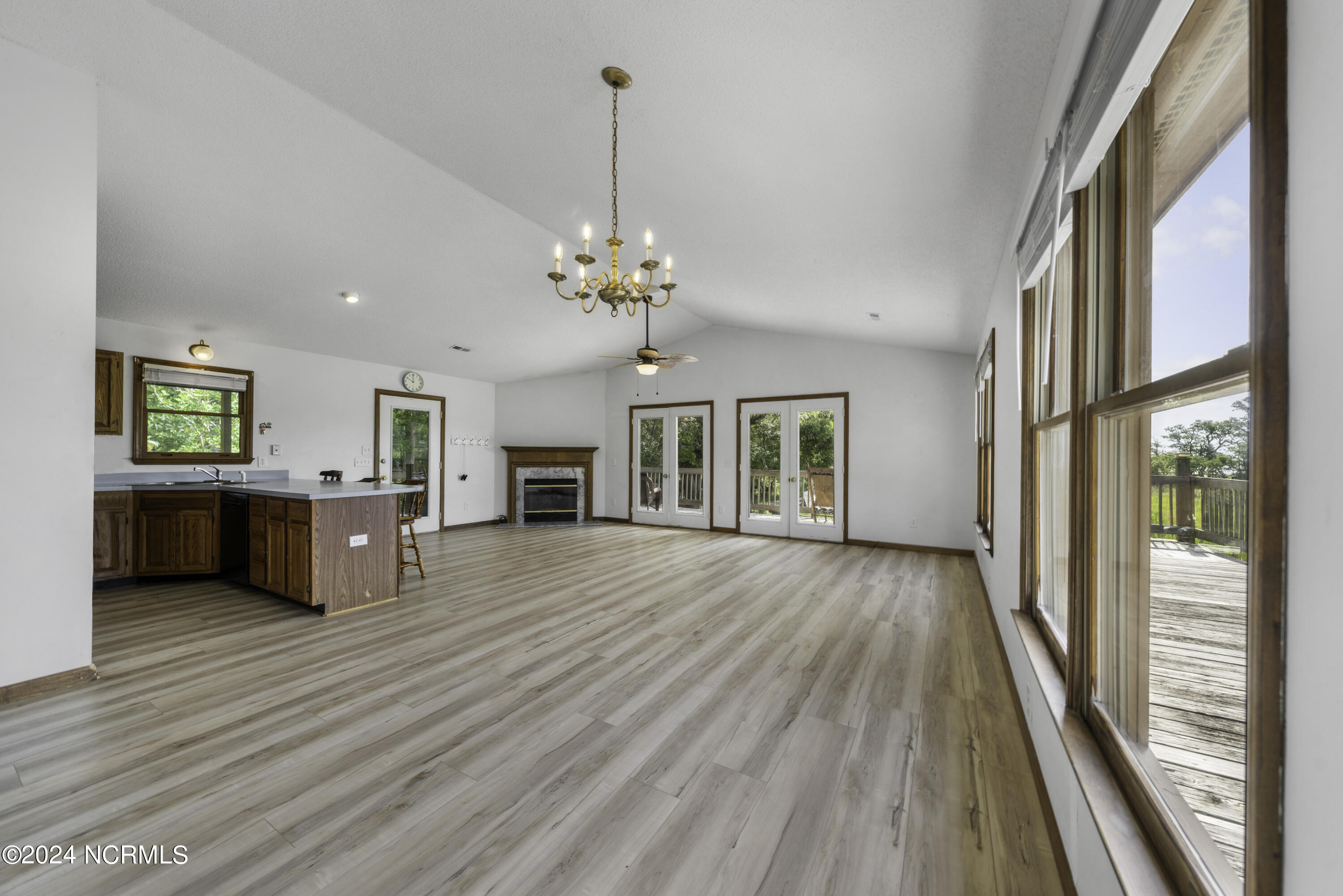 1628 Sunrise Lane