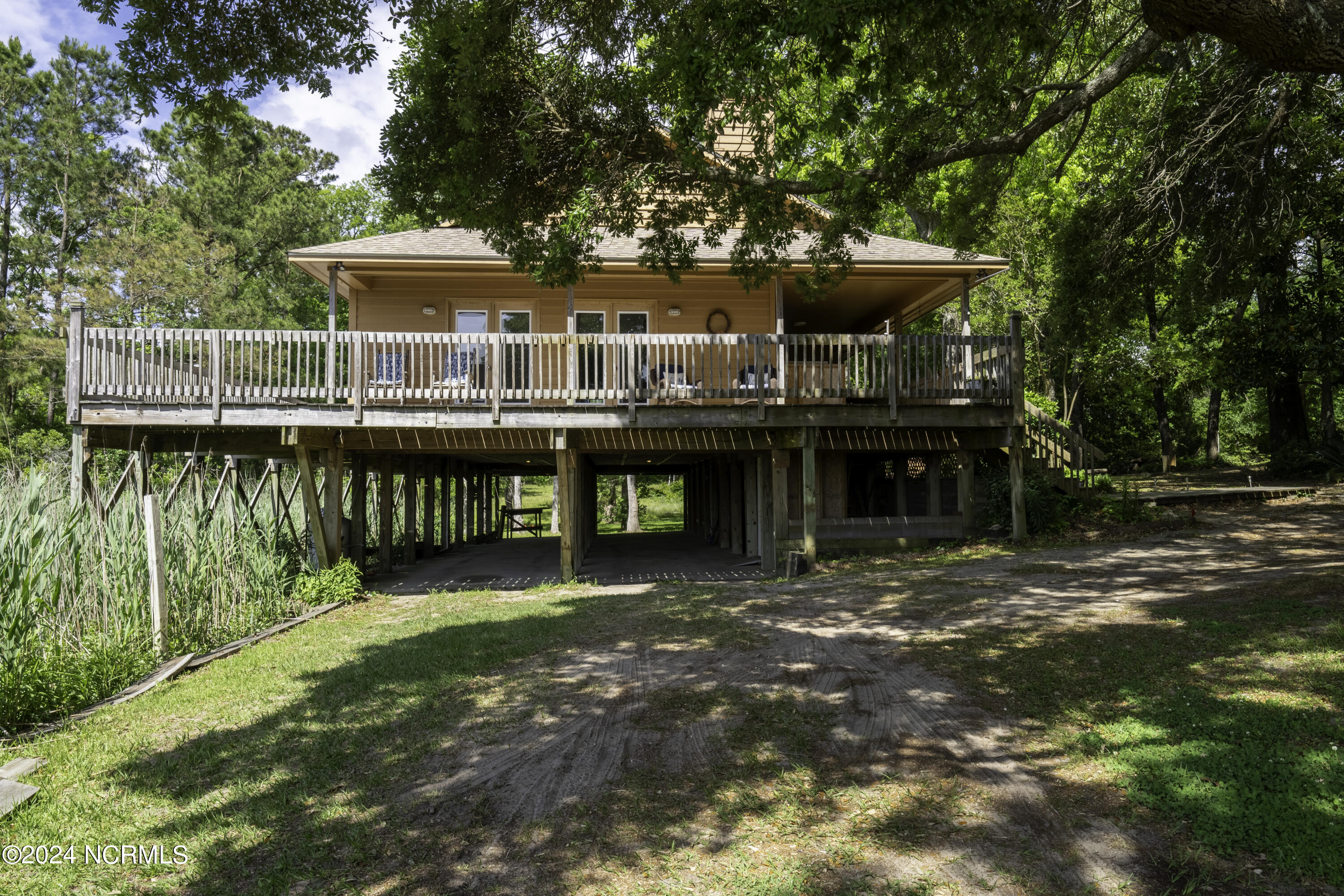 1628 Sunrise Lane