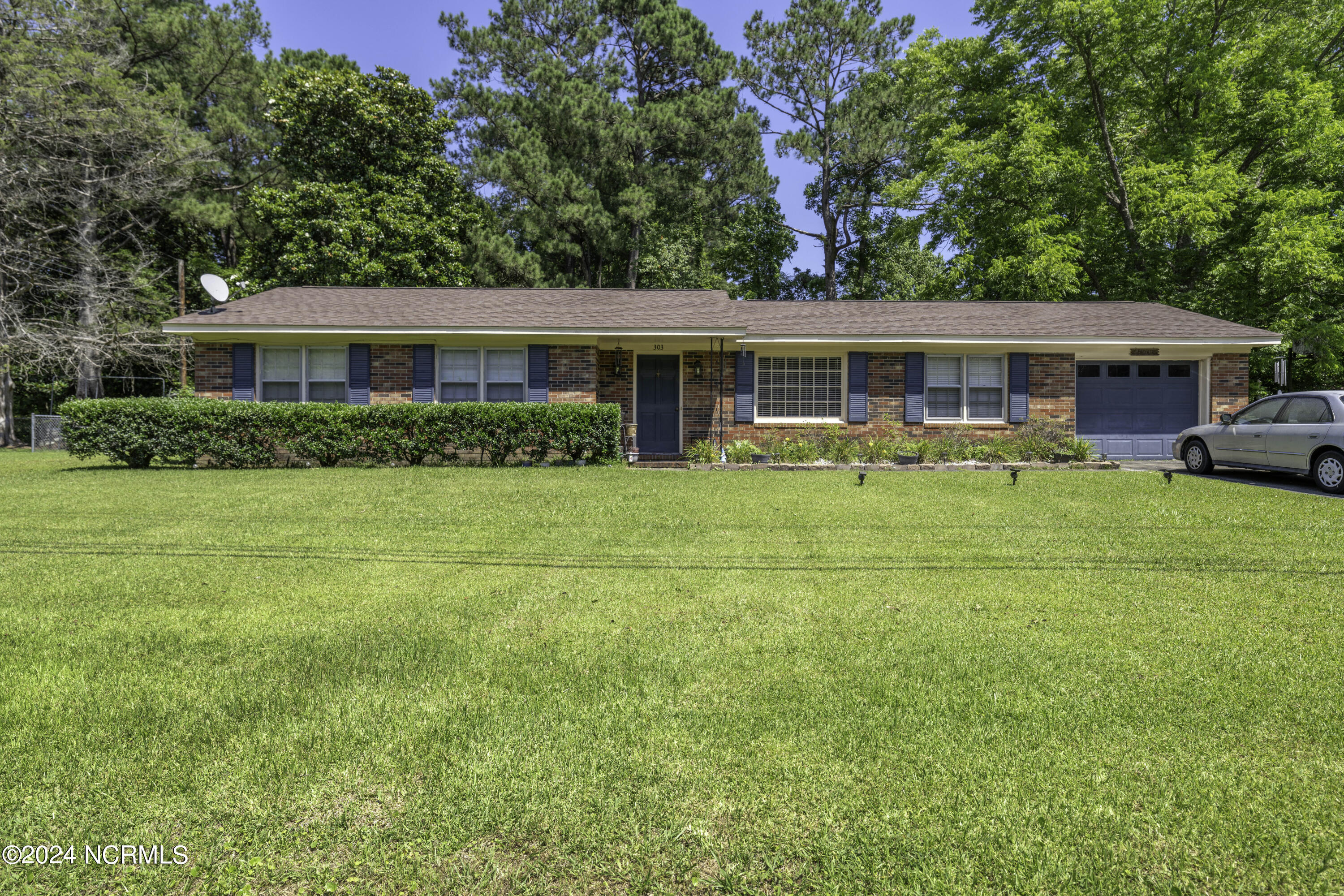 303 Kelly Road