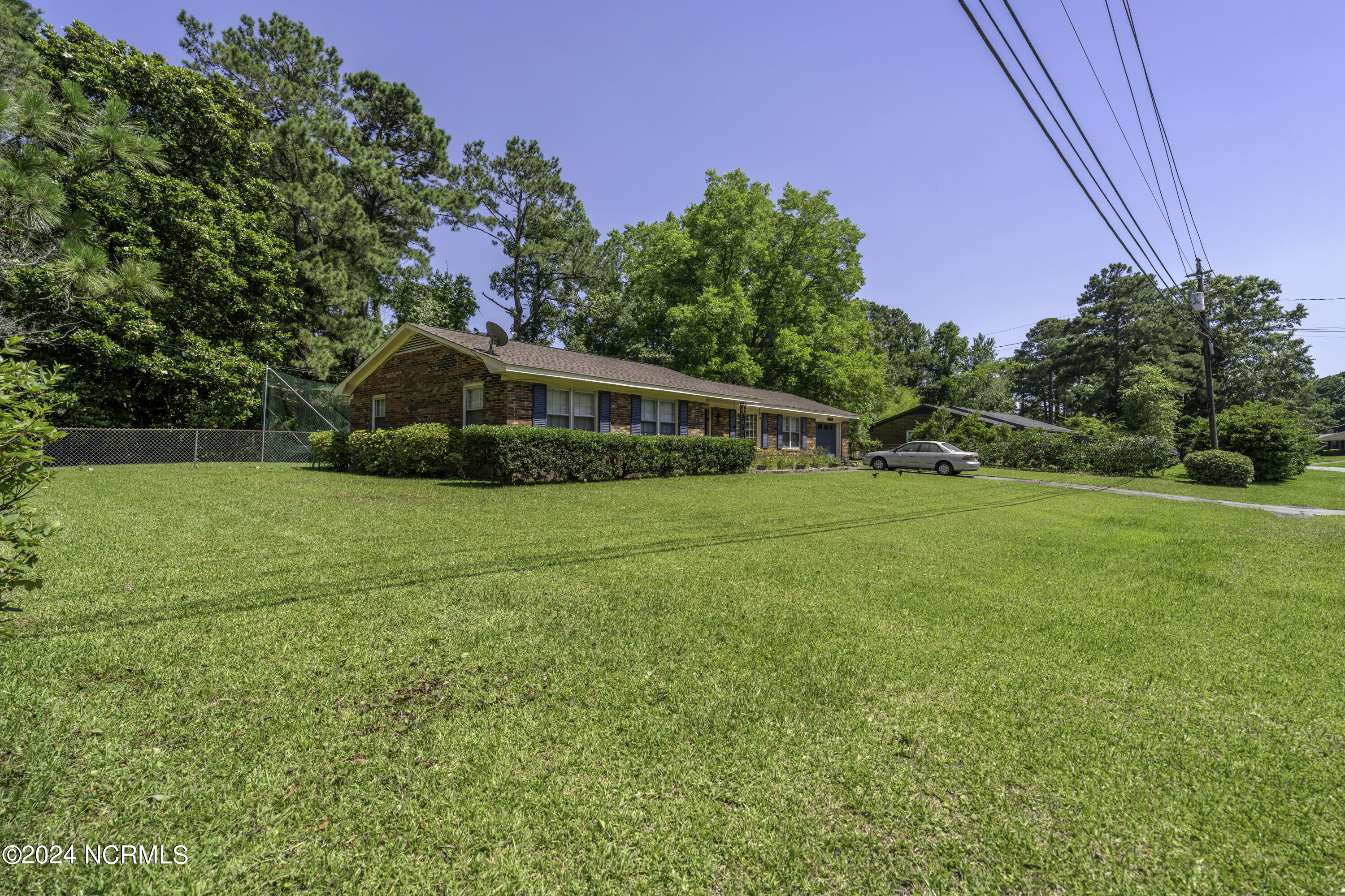 303 Kelly Road