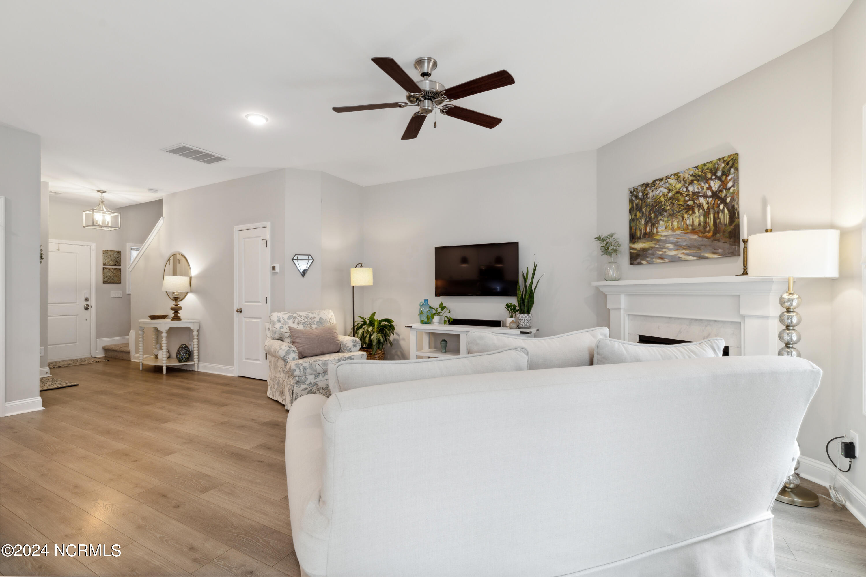1612 Bratton Court