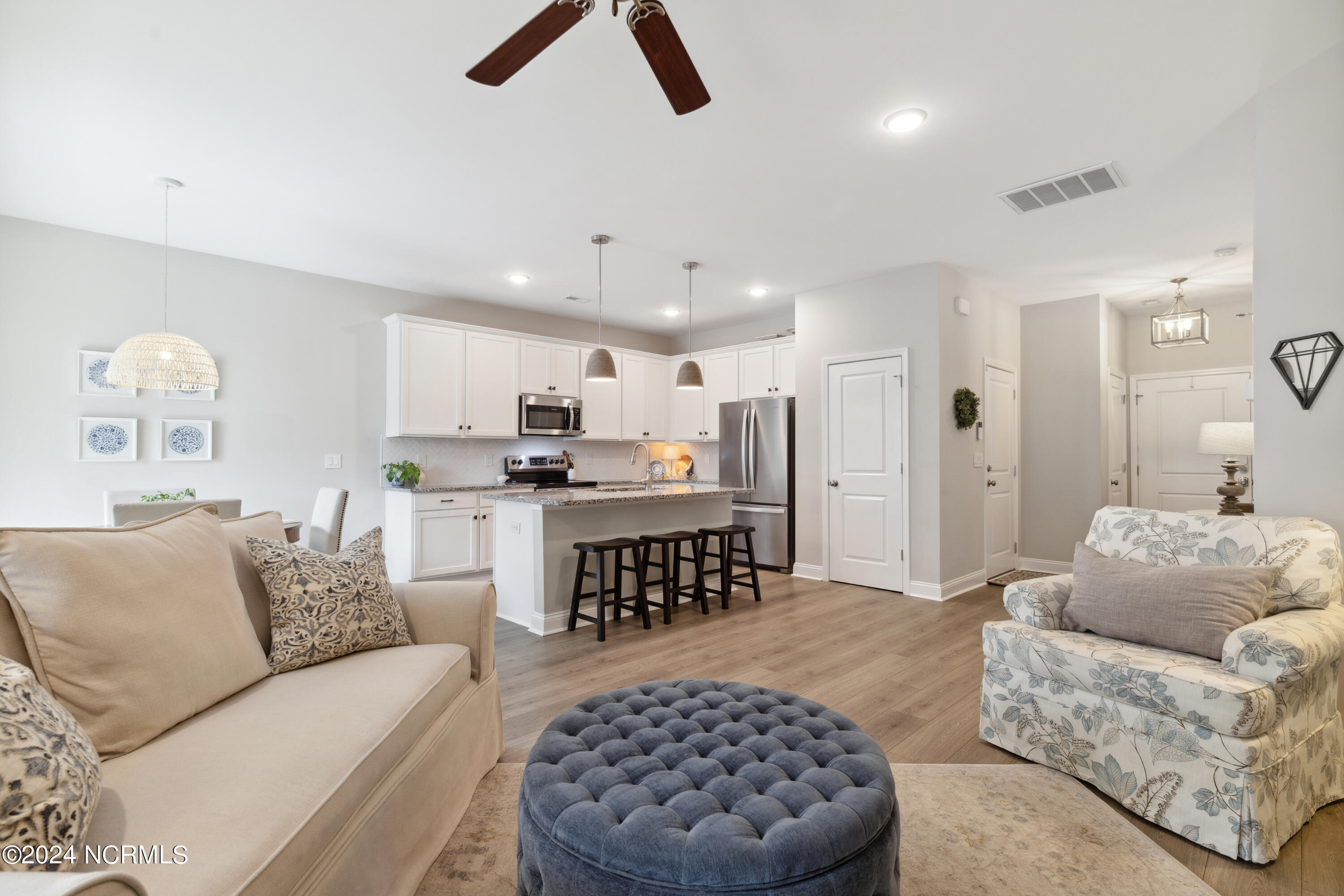 1612 Bratton Court