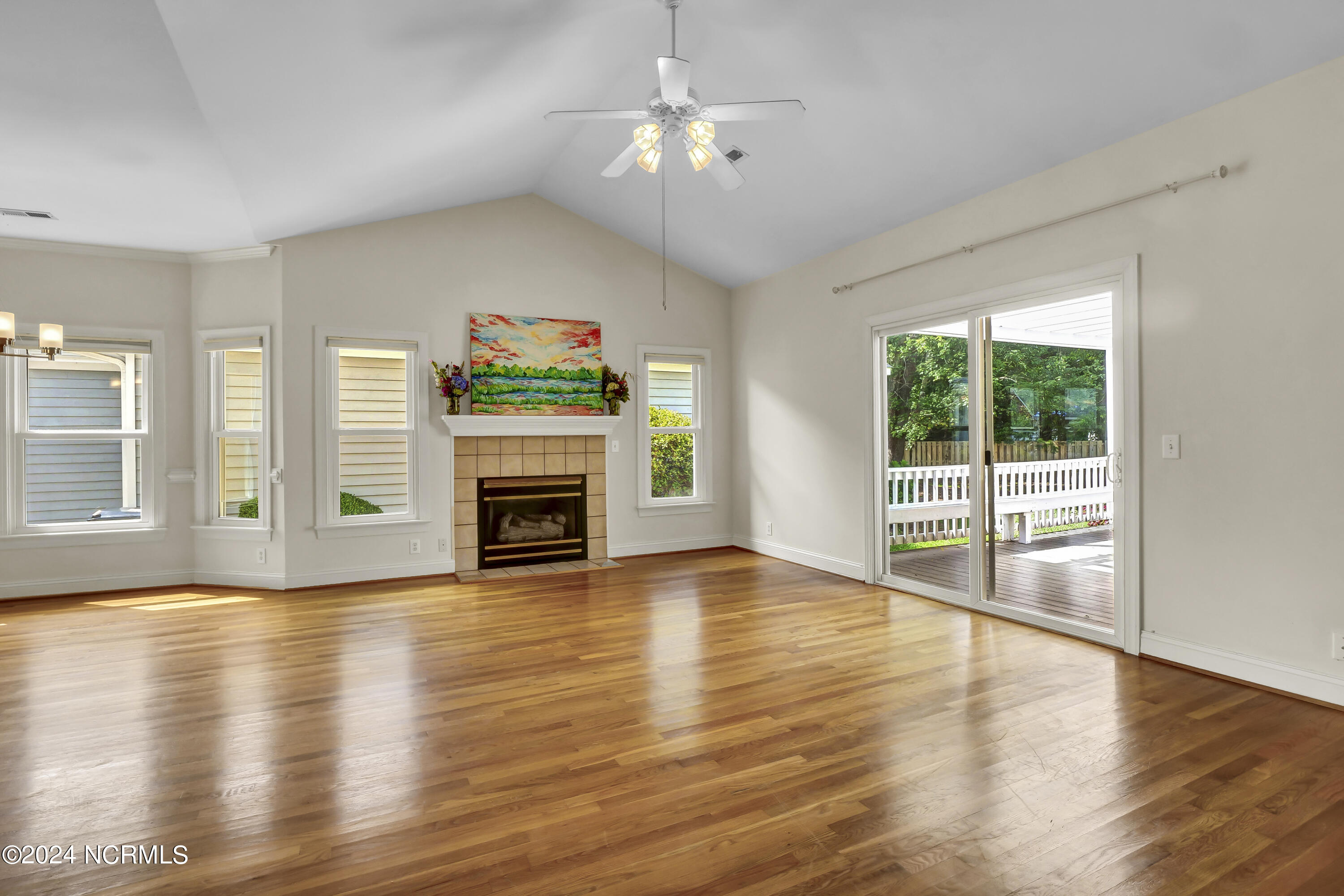 5612 Shell Road Village Drive