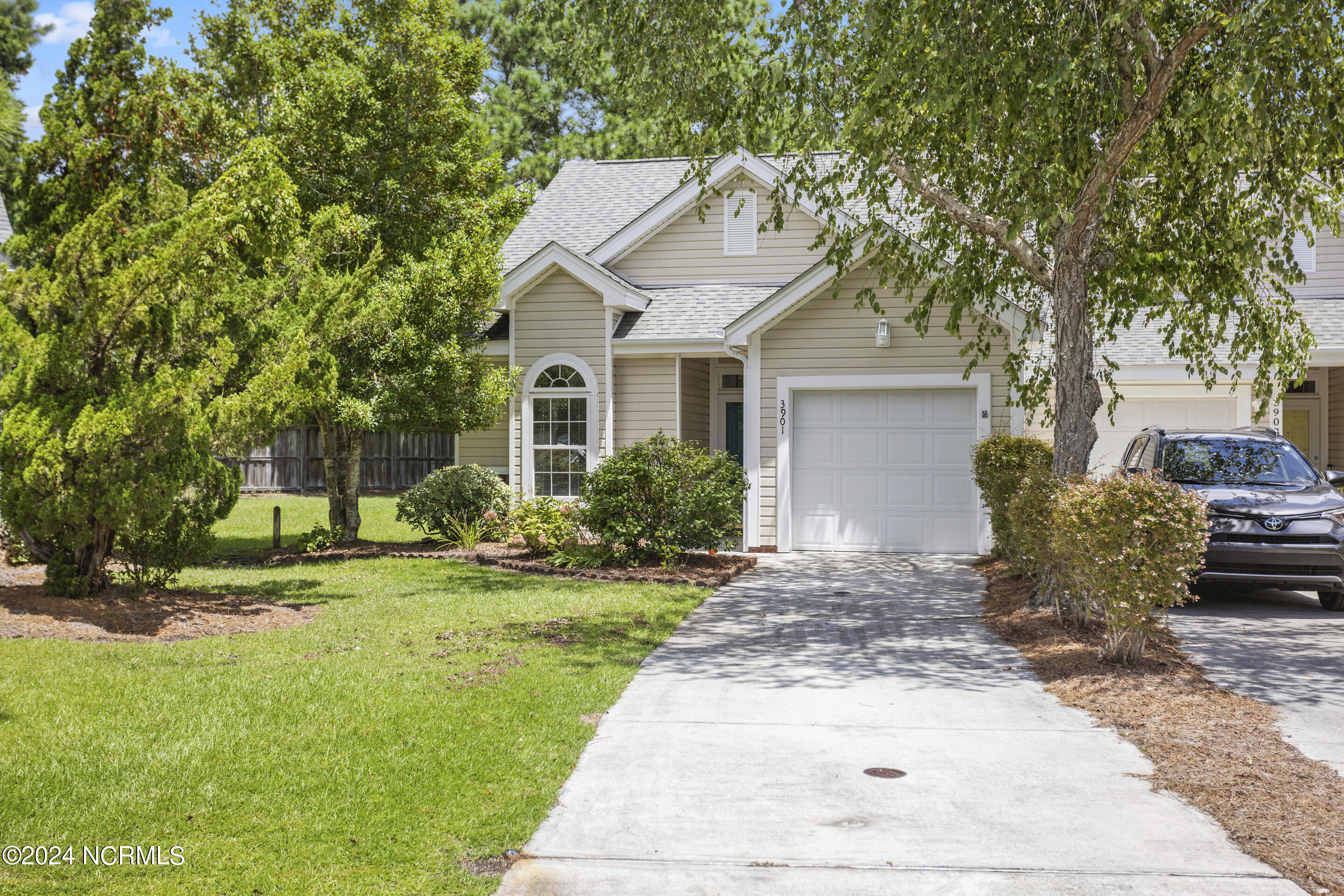 3901 Mayfield Court