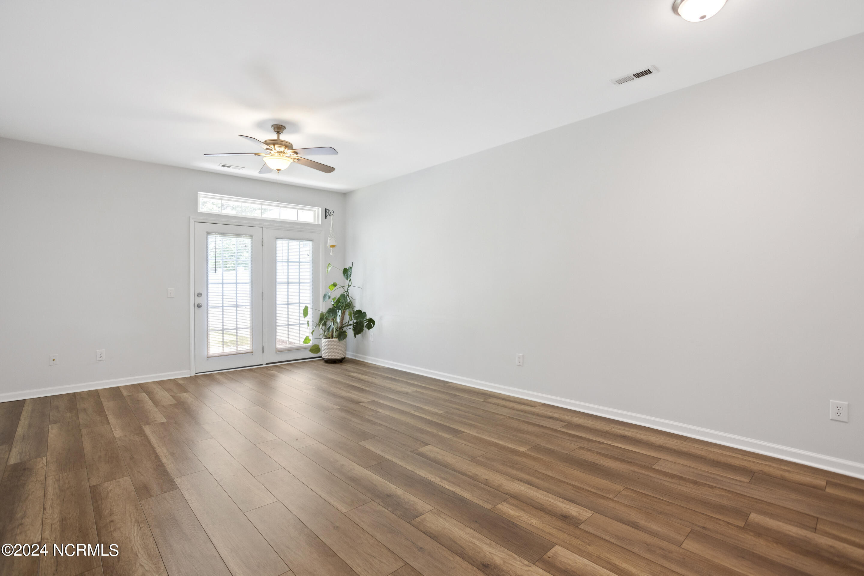 3901 Mayfield Court