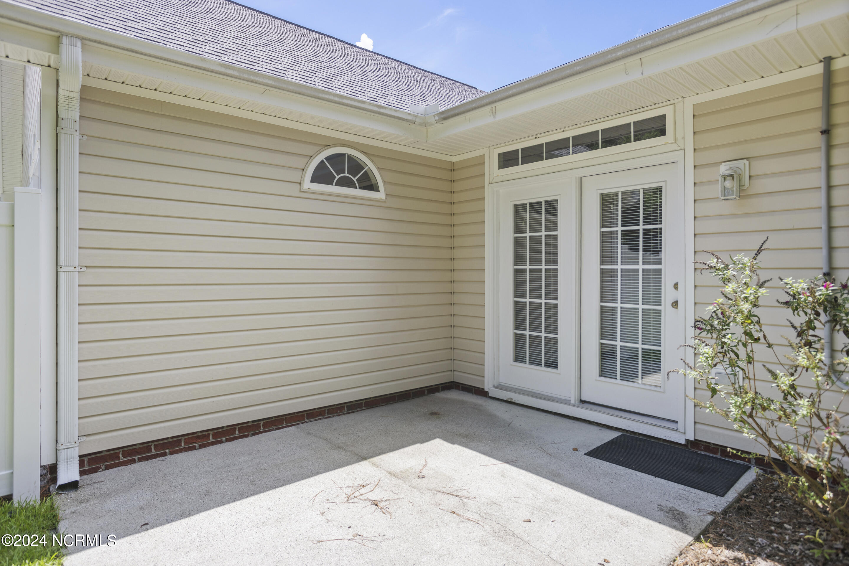 3901 Mayfield Court