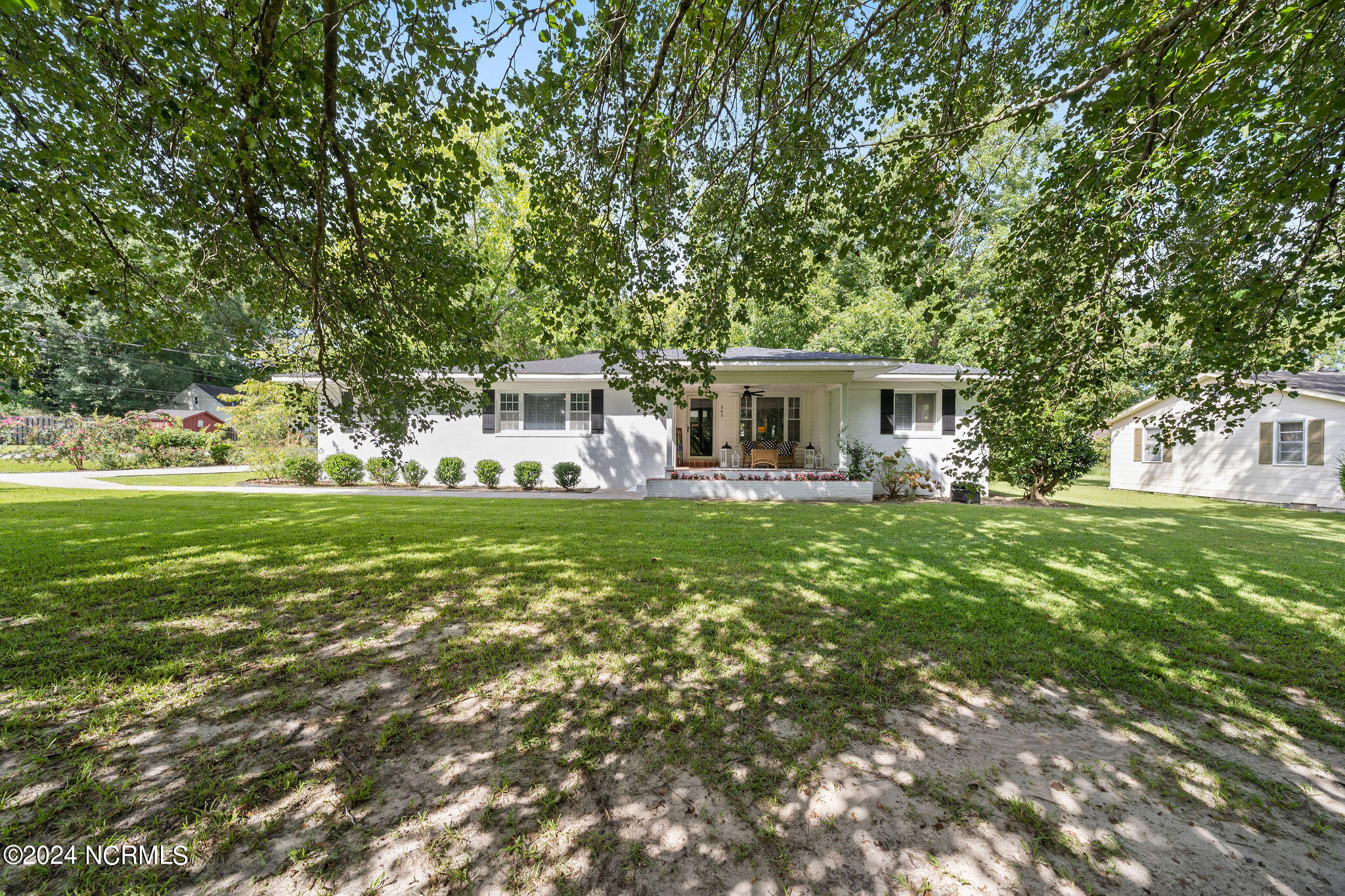 303 N Cowan Street