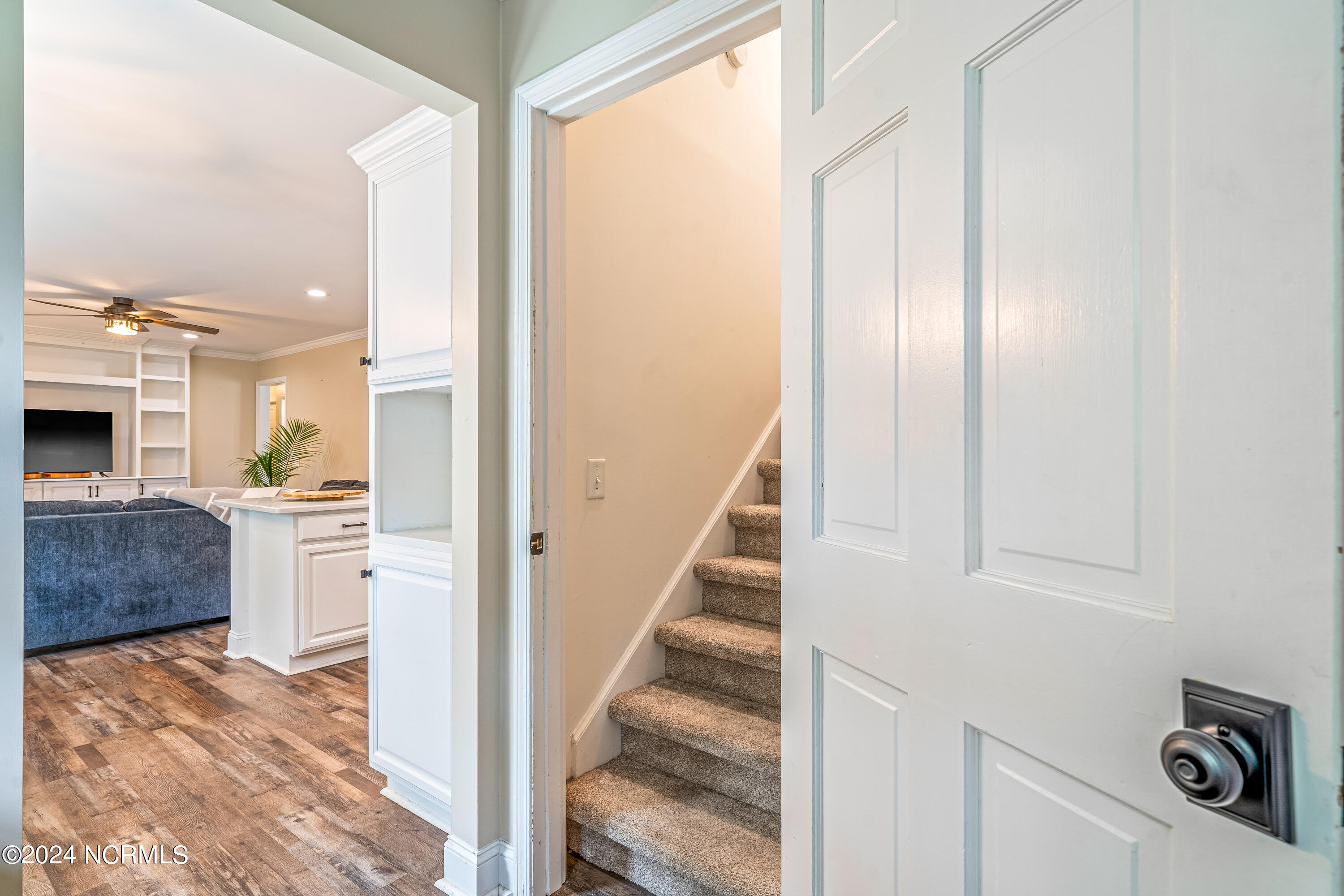 318 W Blackbeard Road