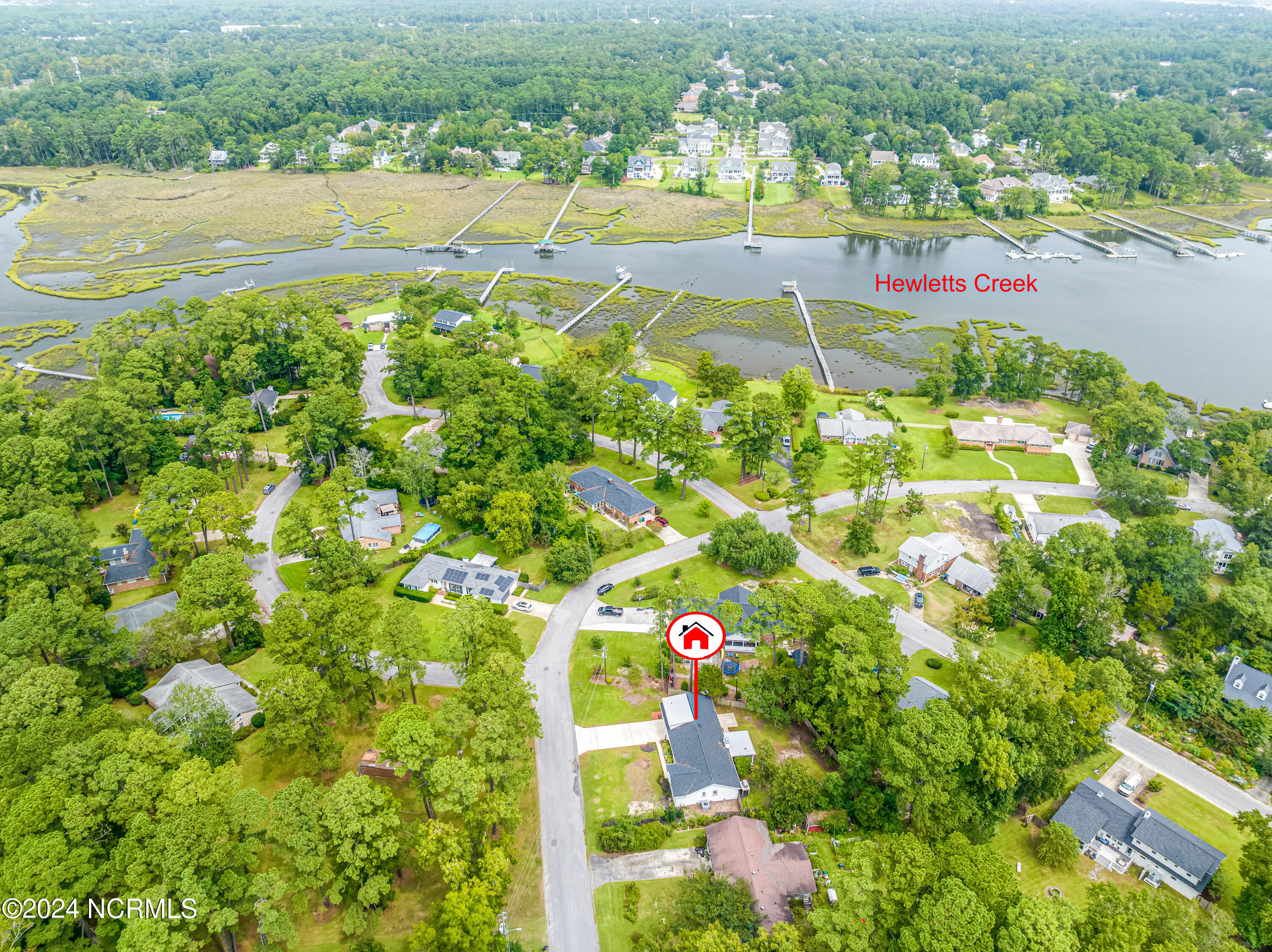 318 W Blackbeard Road