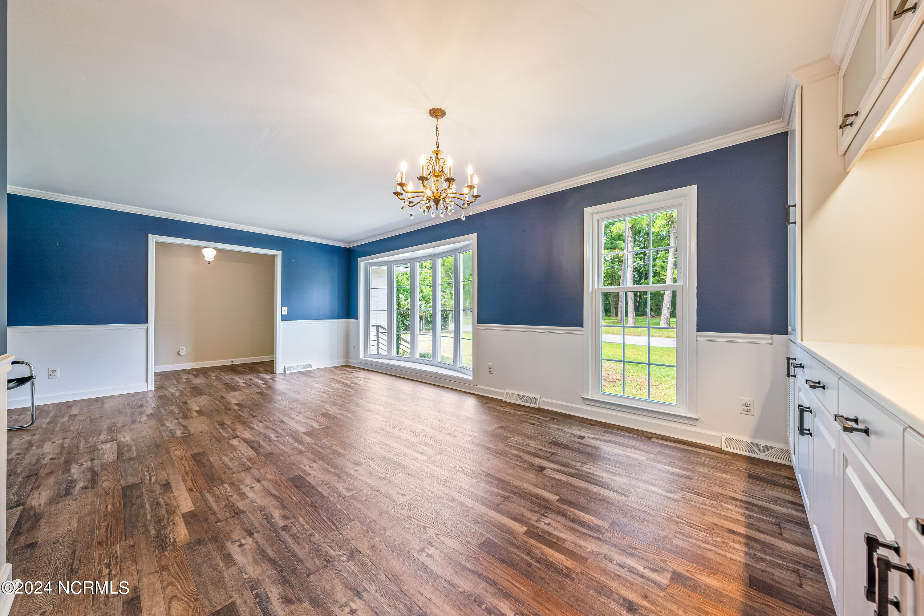 318 W Blackbeard Road