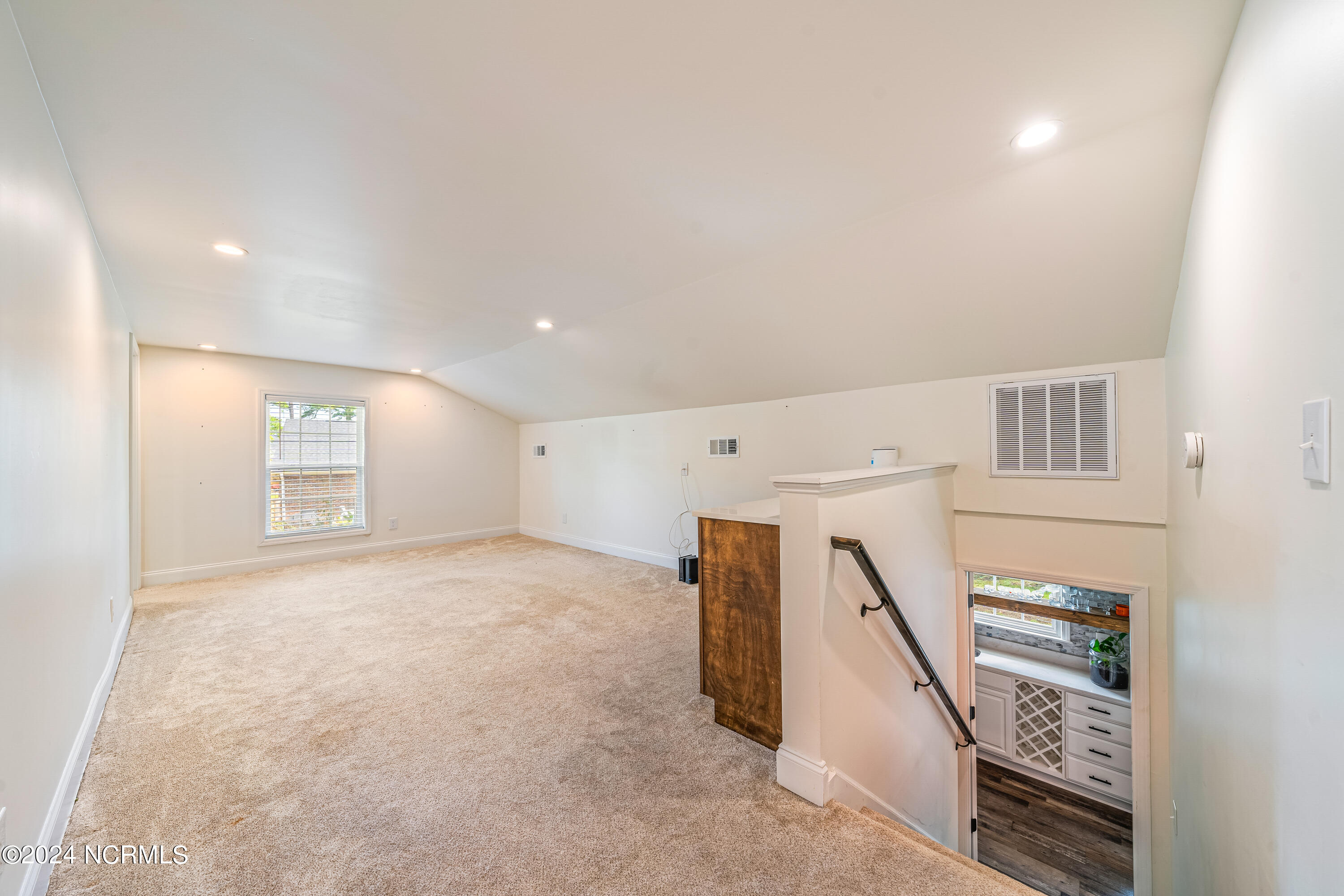 318 W Blackbeard Road