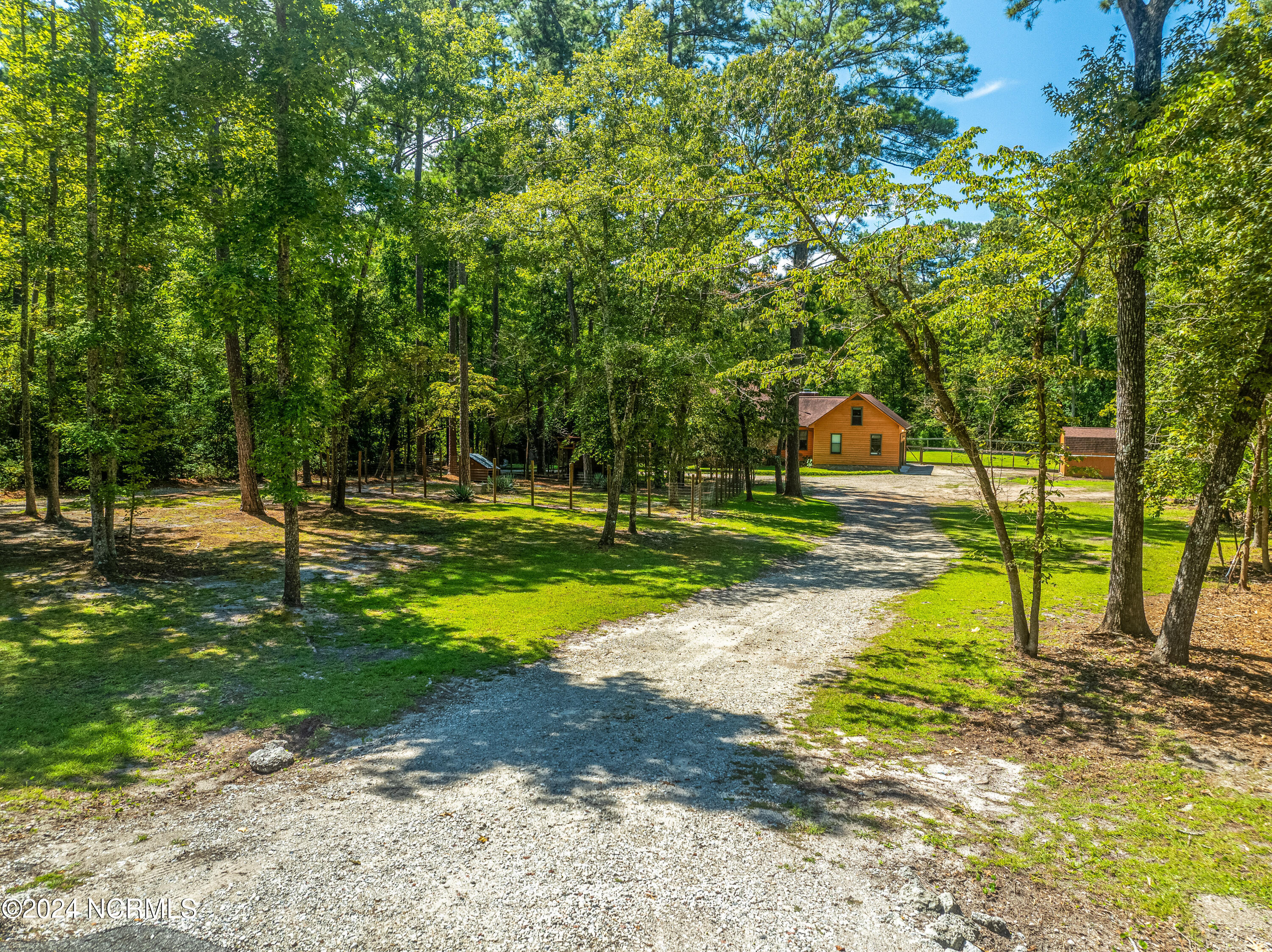 96 Tall Oaks Drive