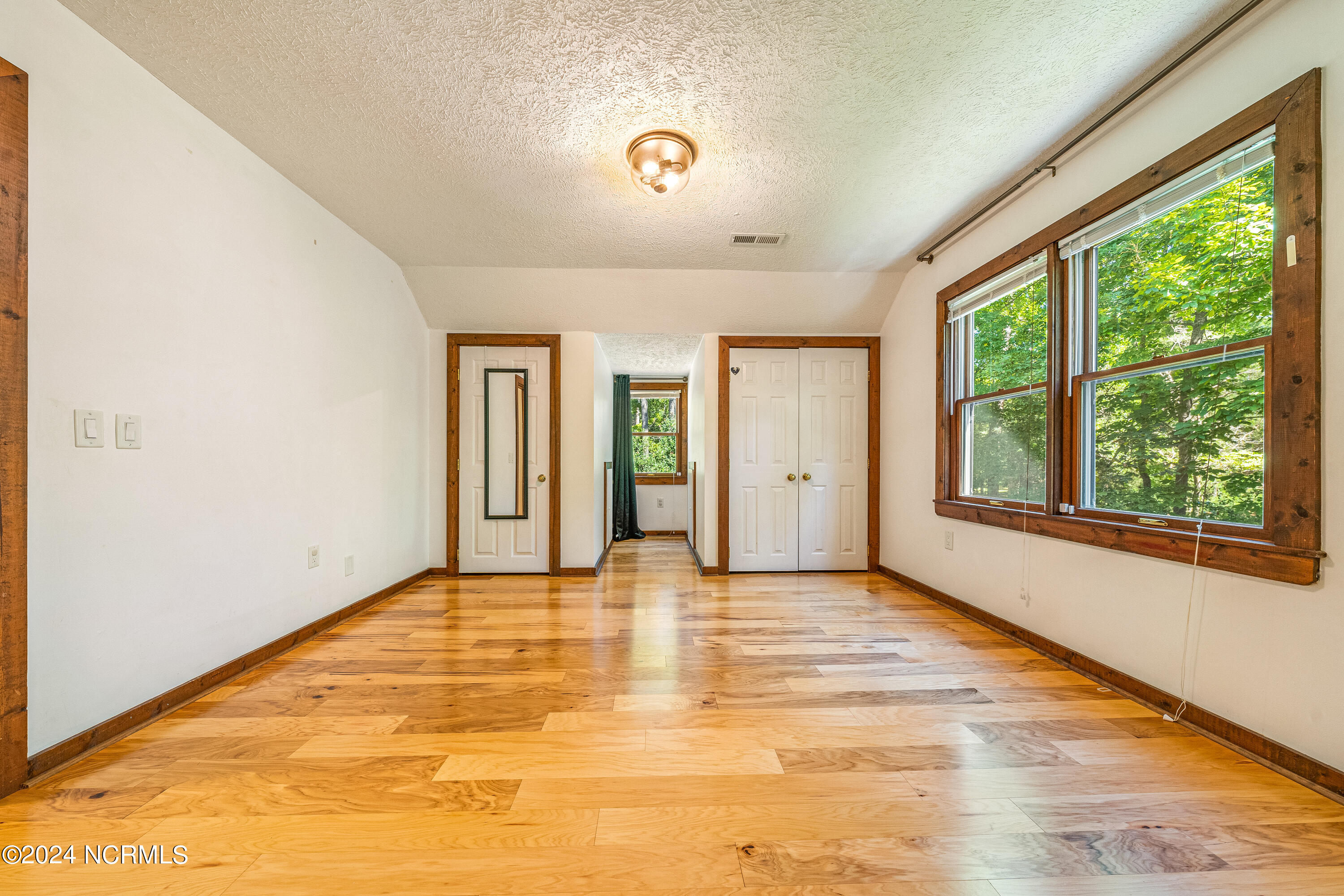 96 Tall Oaks Drive