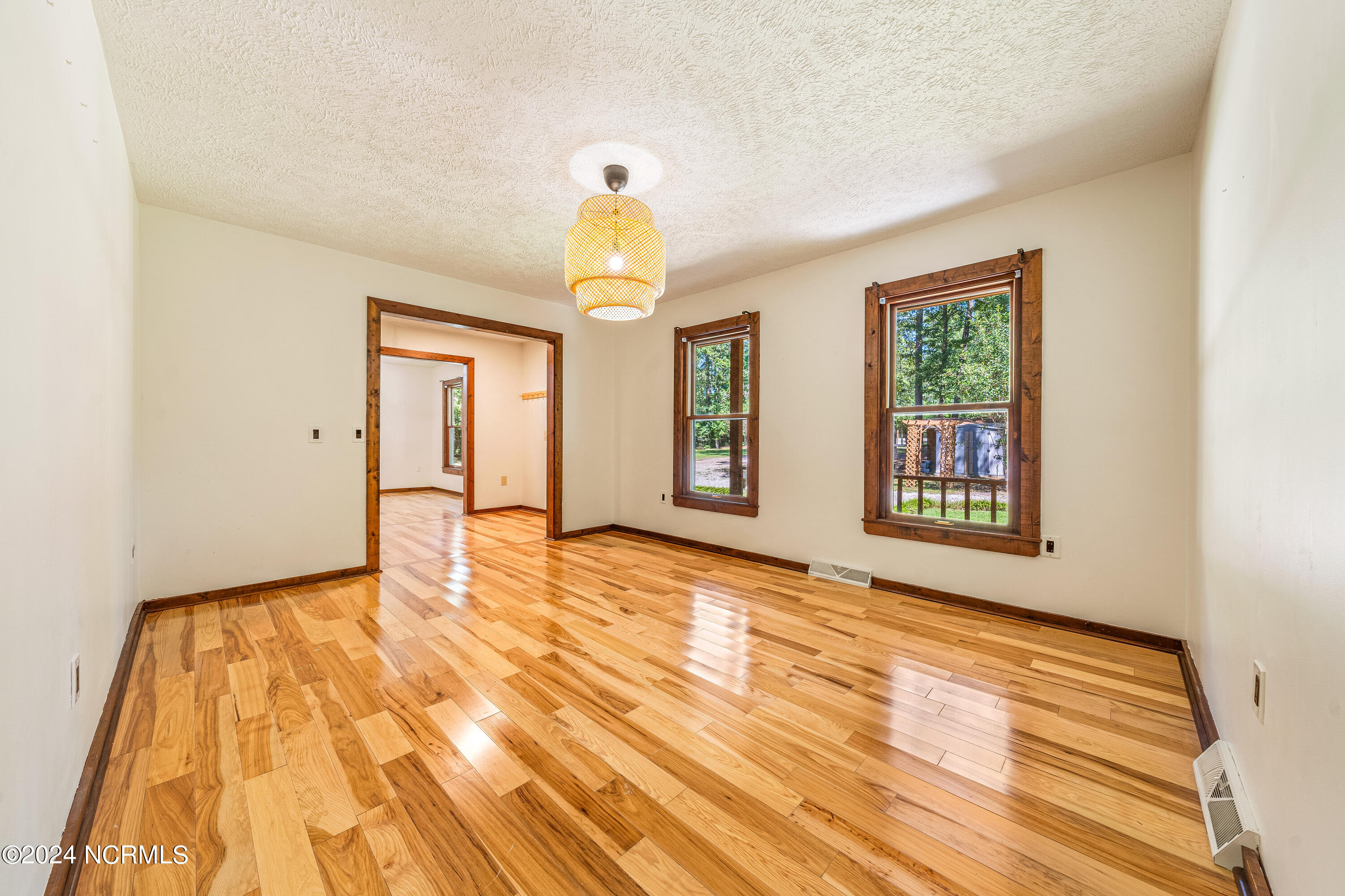 96 Tall Oaks Drive
