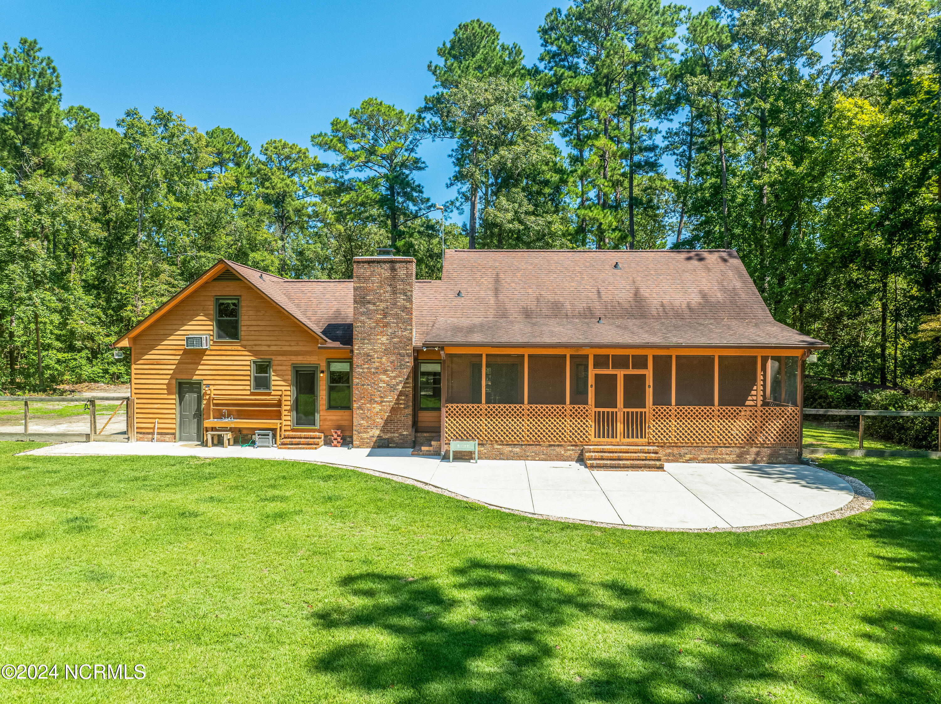 96 Tall Oaks Drive