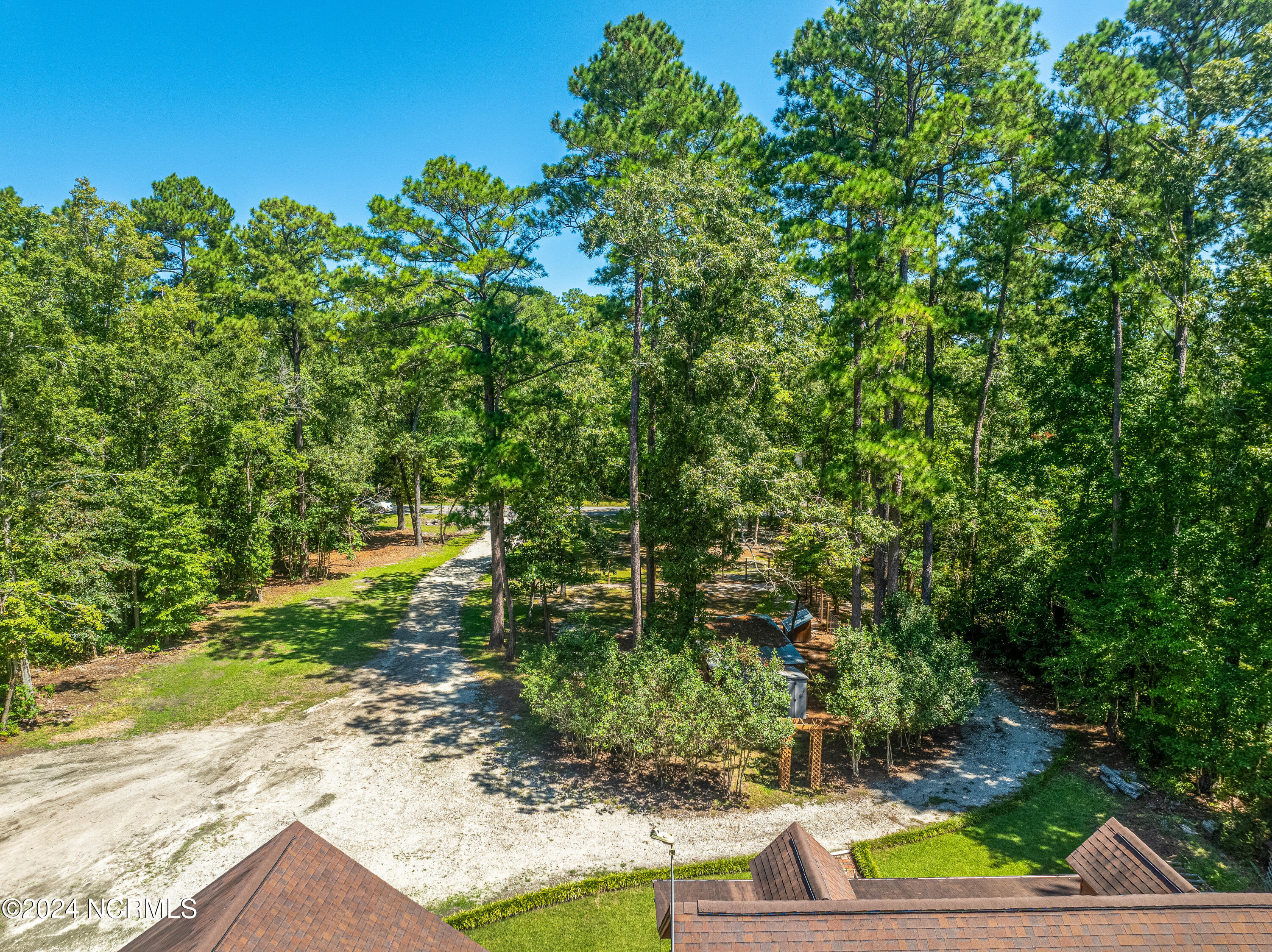96 Tall Oaks Drive
