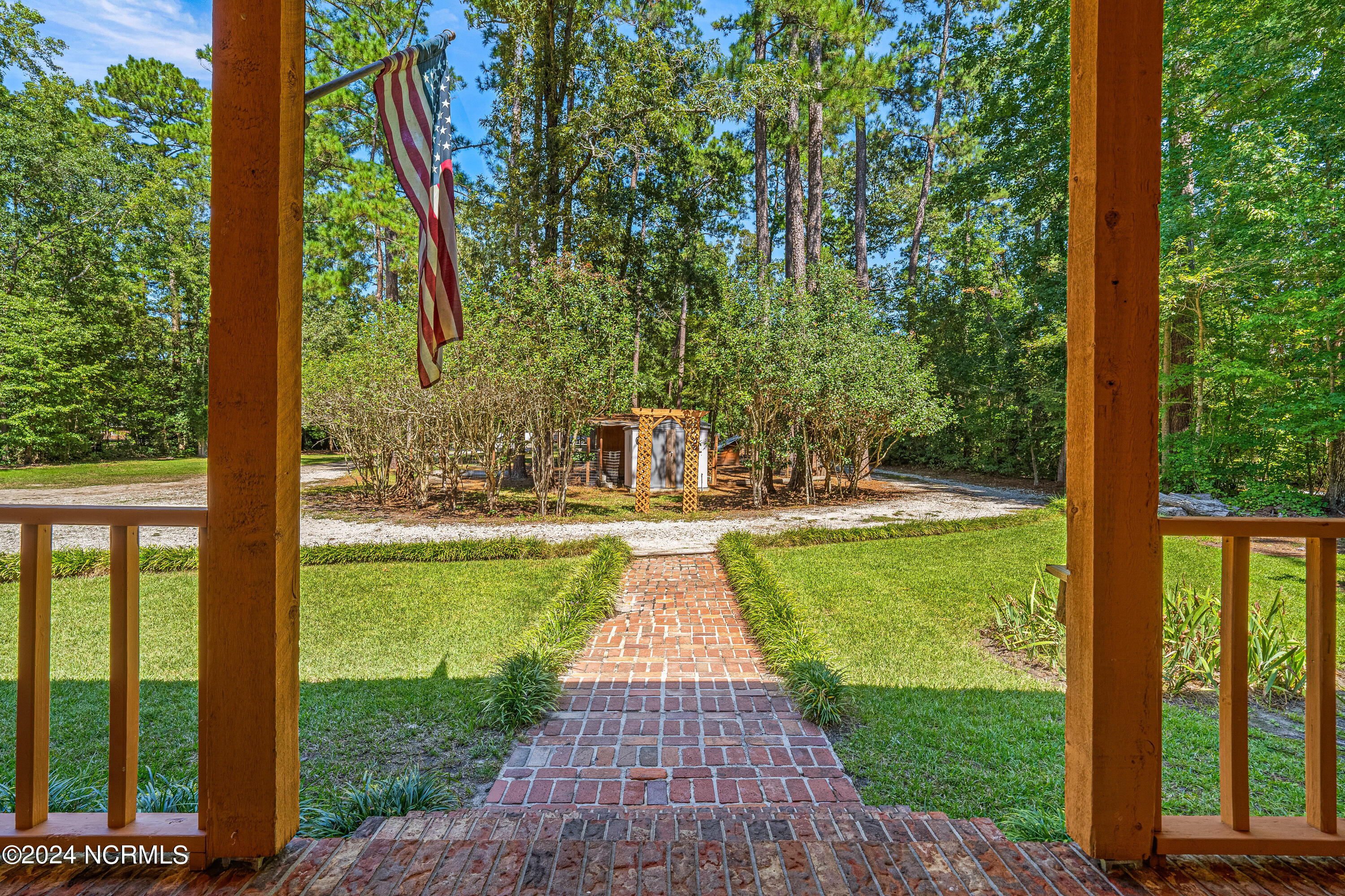 96 Tall Oaks Drive