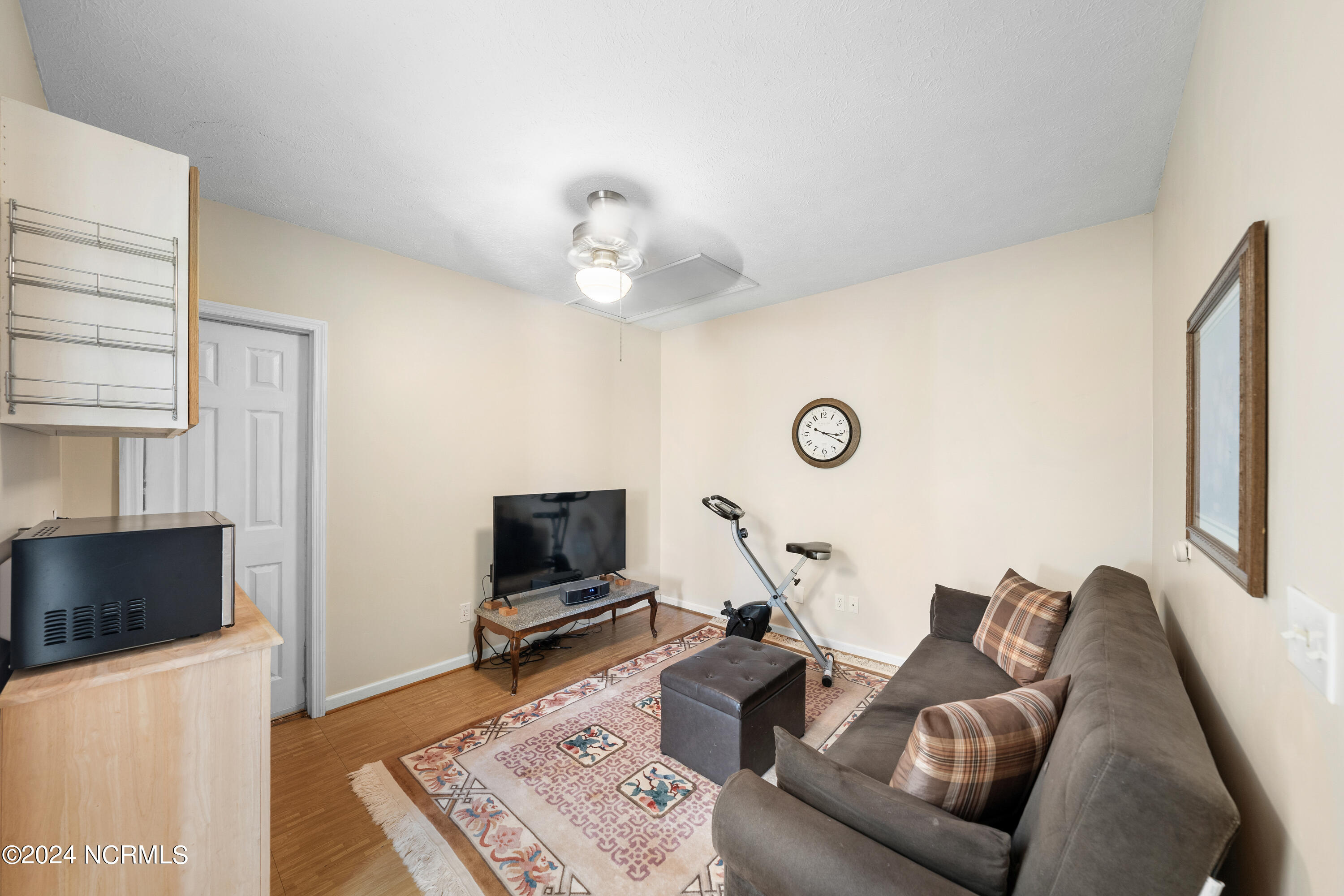 2612 Bradfield Court