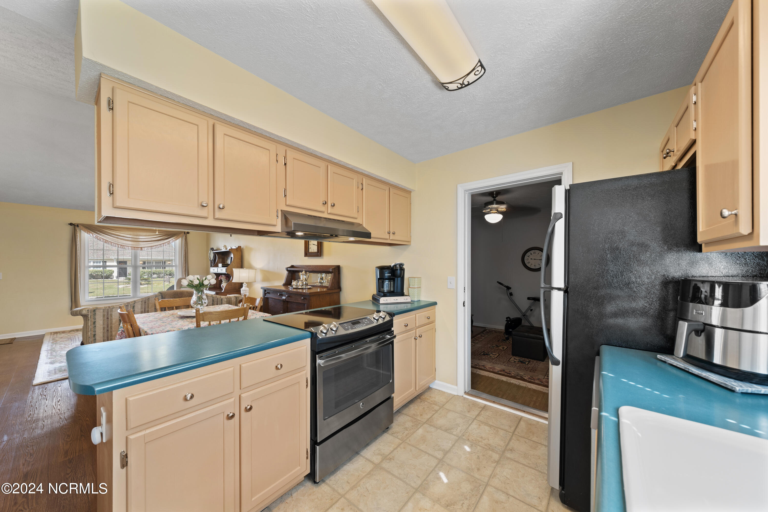 2612 Bradfield Court