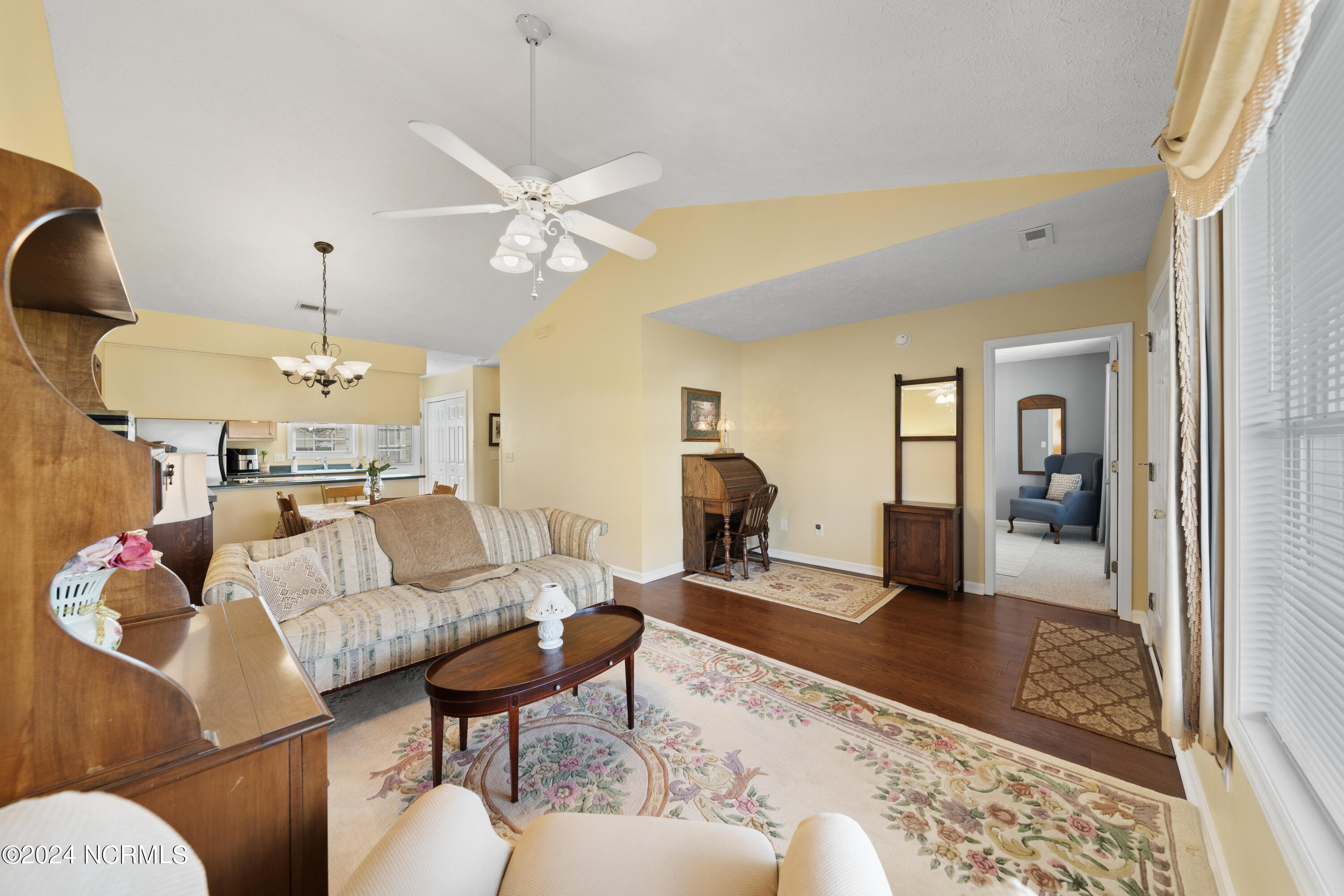 2612 Bradfield Court