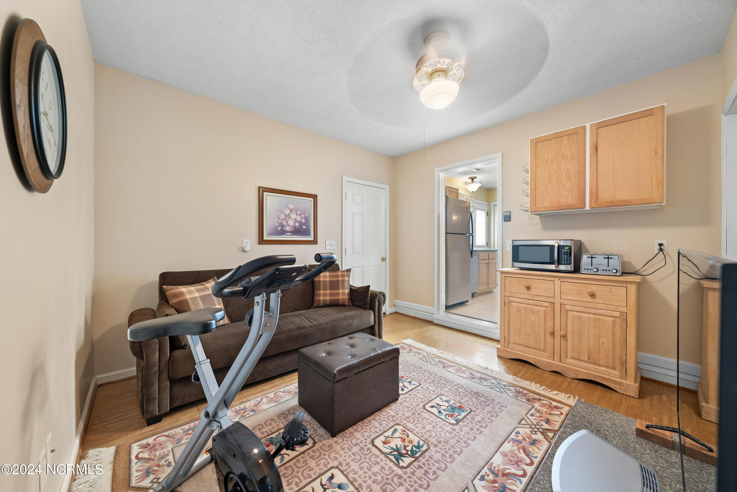 2612 Bradfield Court