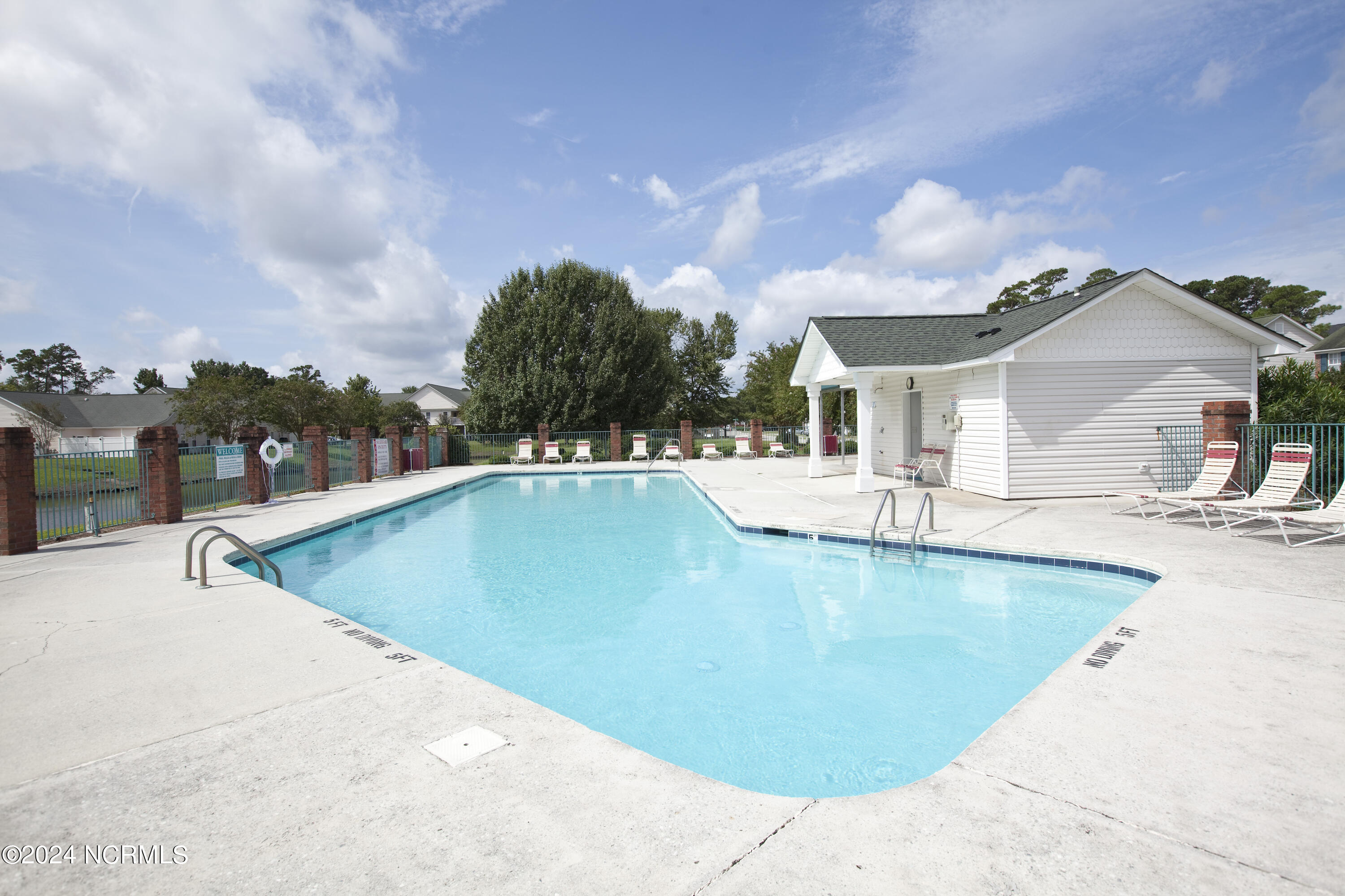 1545 Honeybee Lane